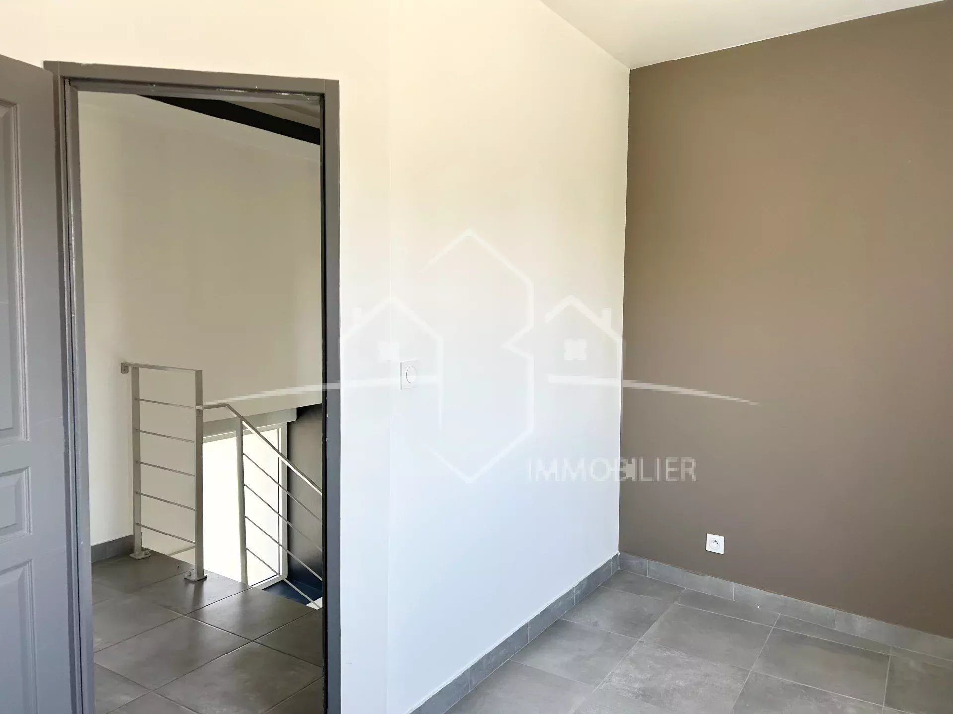 T4 duplex à Lens-Lestang