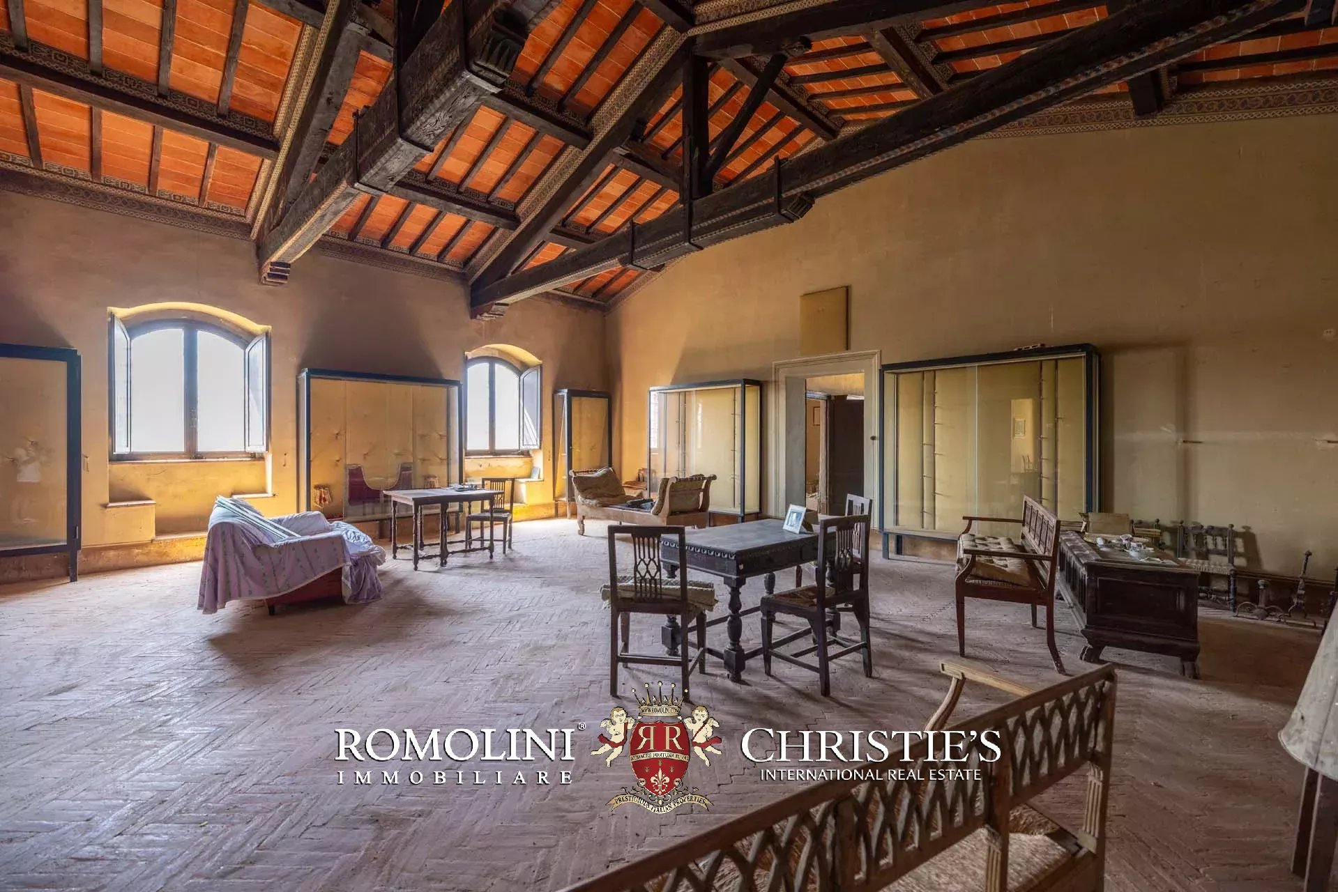 37 Bedroom Chateau's Image 29