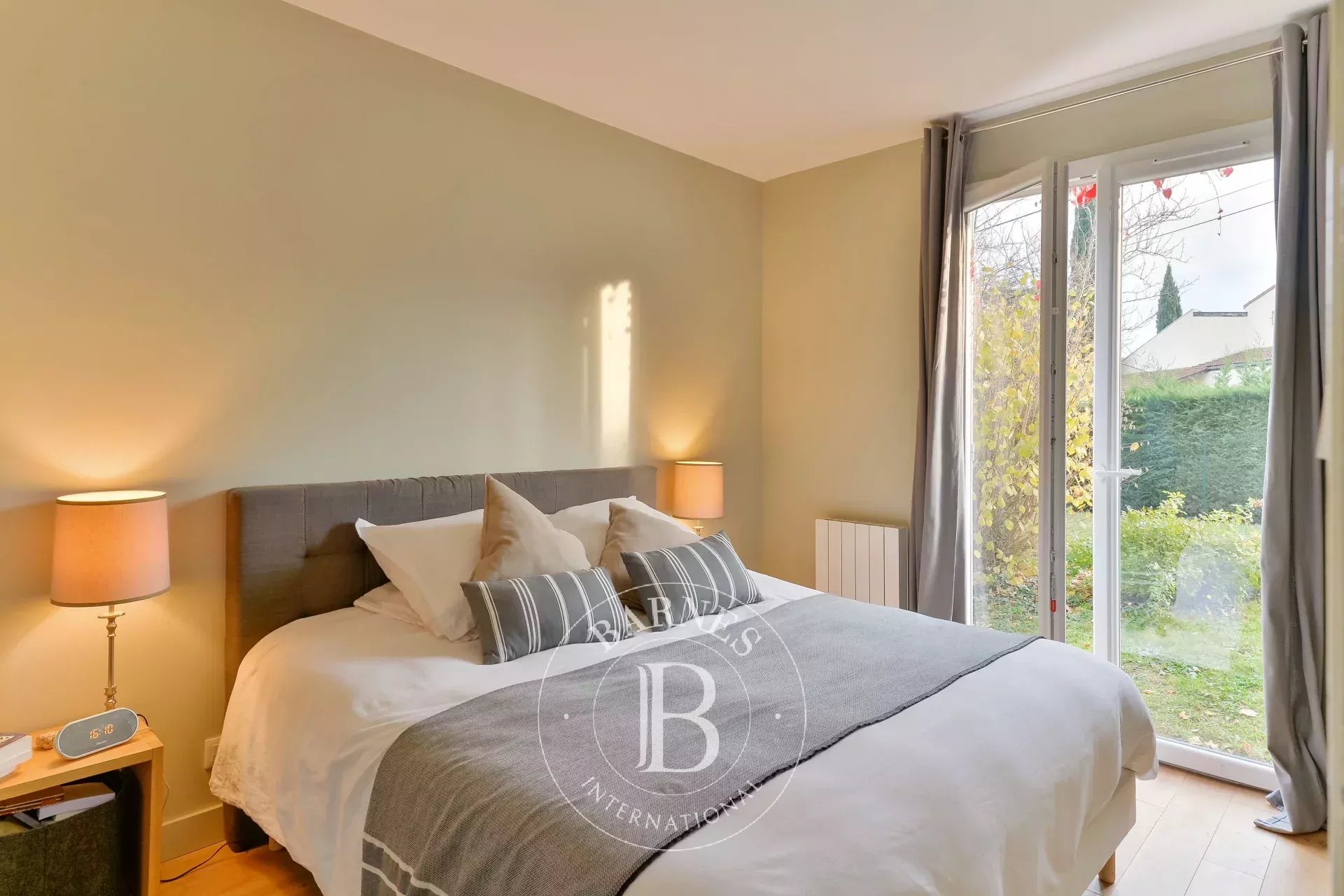 Ev Dardilly - picture 5