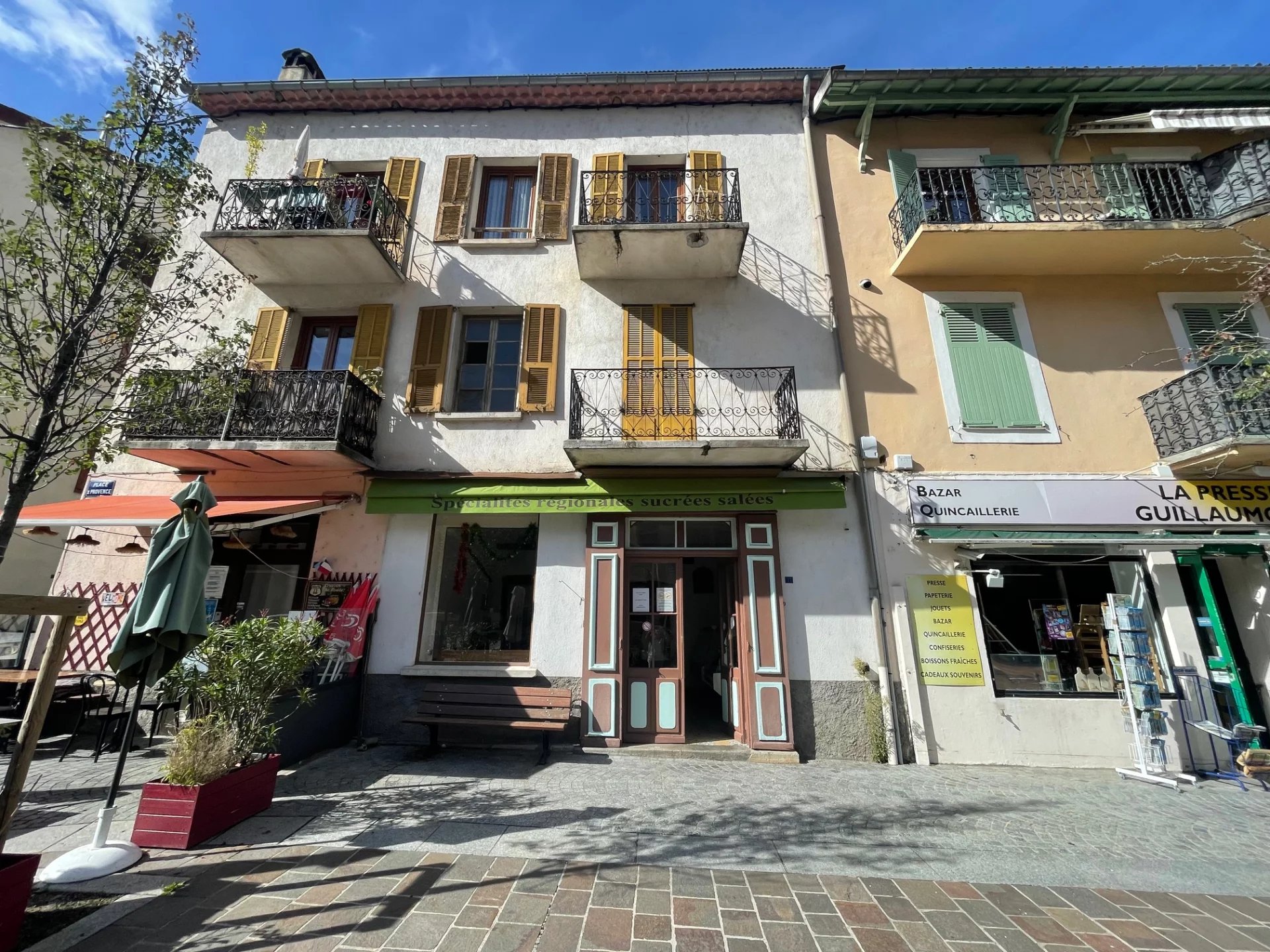 Agence immobilière de 