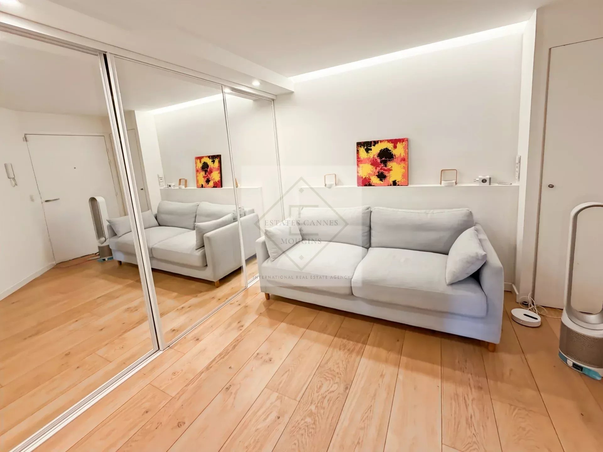 ACCÈS PLAGE DIRECT — APPARTEMENT 3 PIÈCES EN PREMIÈRE LIGNE AVEC VUE MER — photo 9