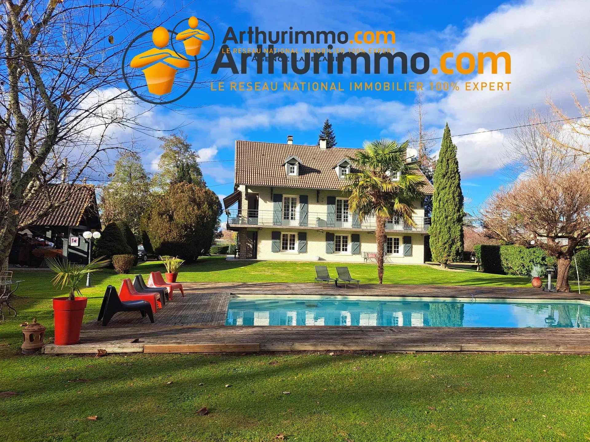 Agence immobilière de 