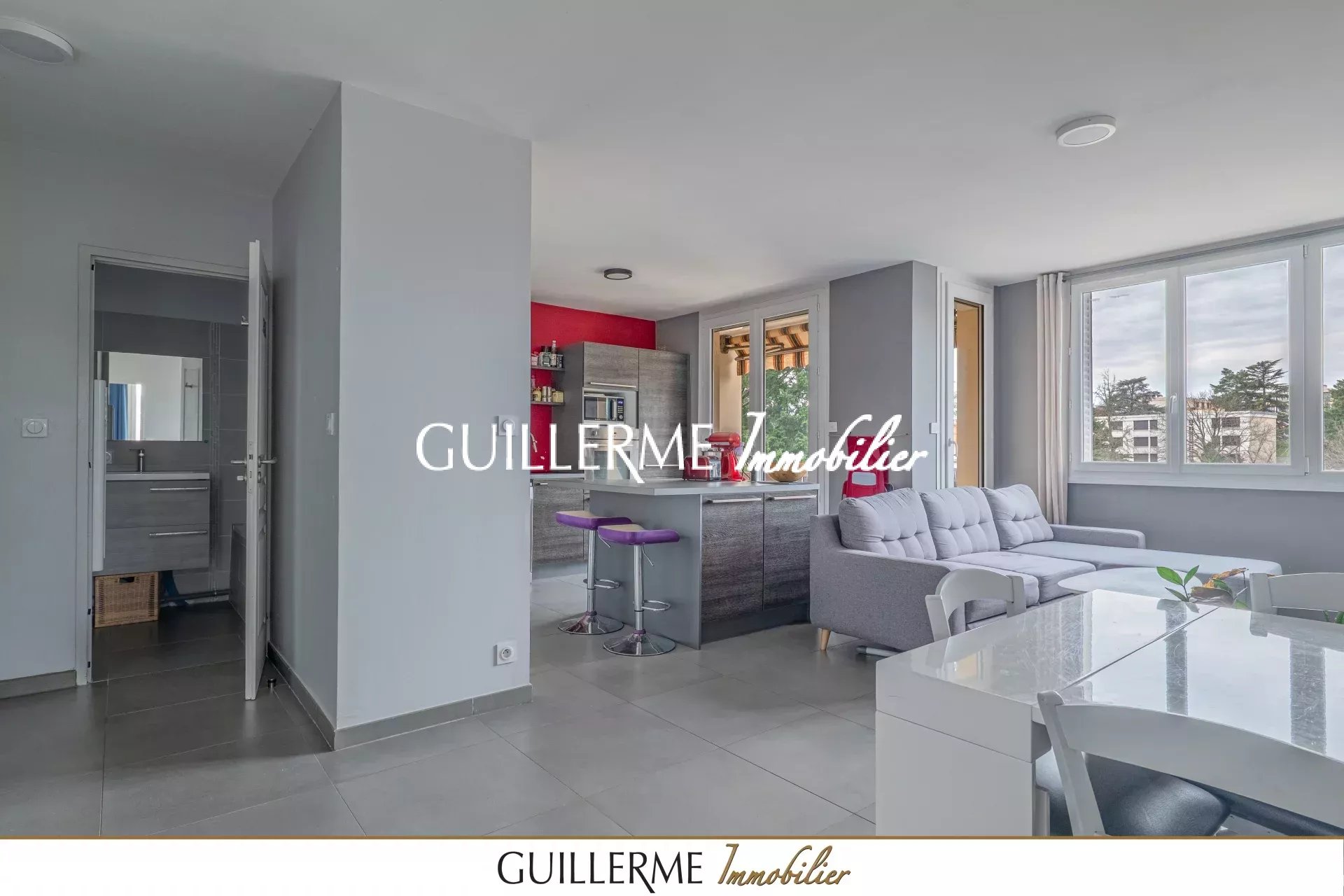 Agence immobilière de 