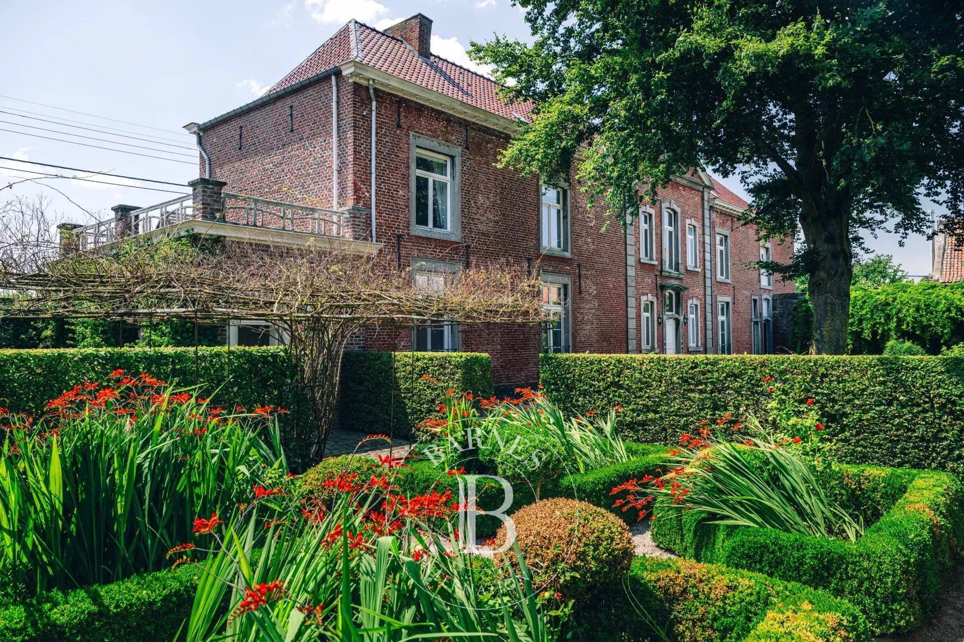 Propriété exclusive à destinations multiples au coeur de la campagne hannutoise