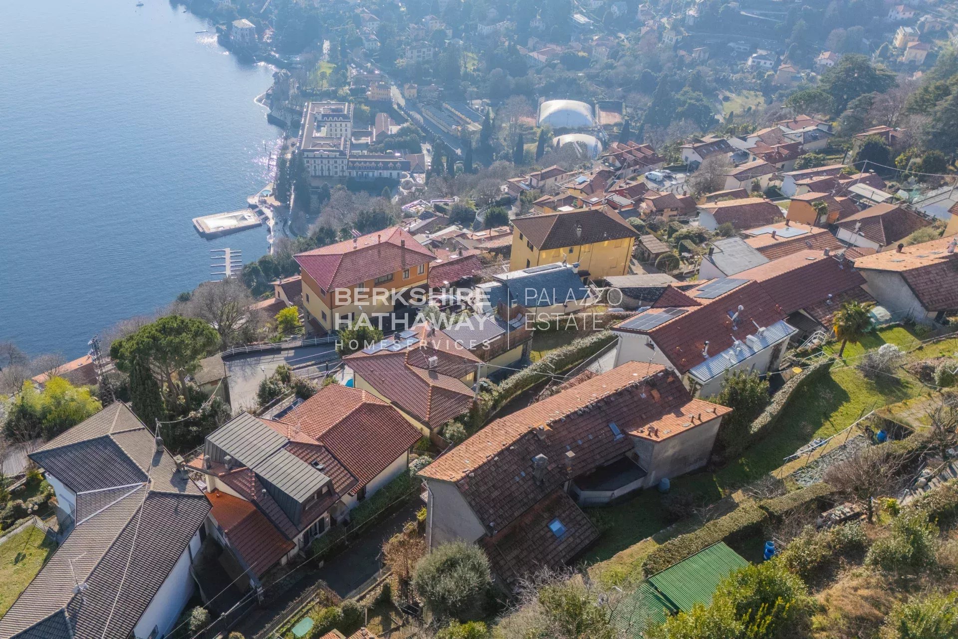 Casa a Cernobbio con vista lago e giardino