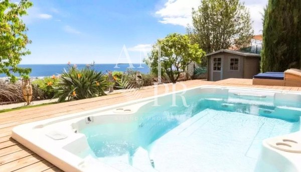Charming Villa with Panoramic Sea View near Cannes — photo 3