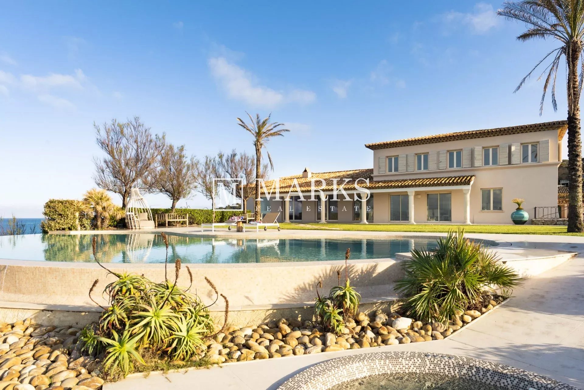 Vacances exclusives au bord de mer dans les Parcs de Saint-Tropez - Photo 4