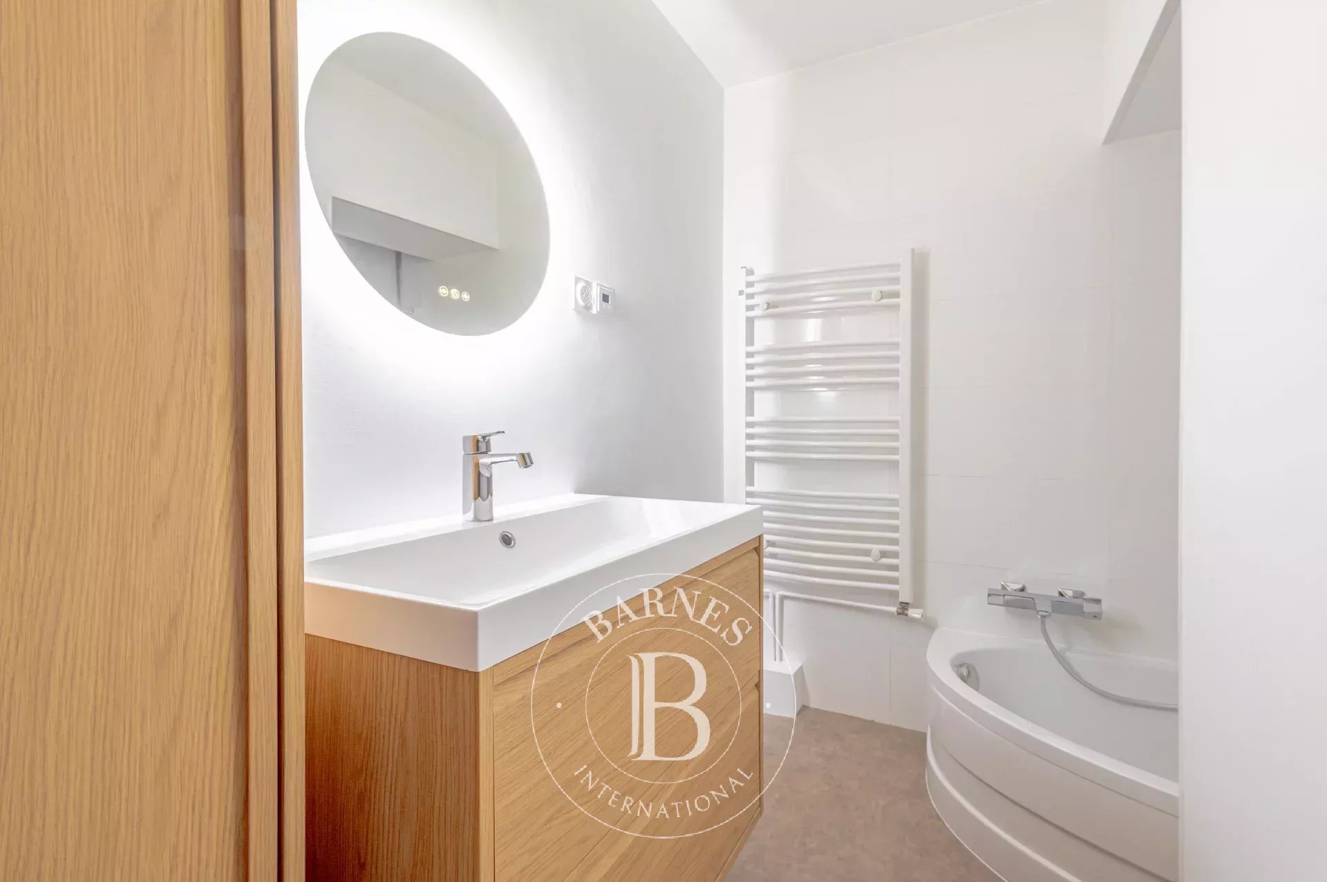 Daire Paris 14ème - picture 14