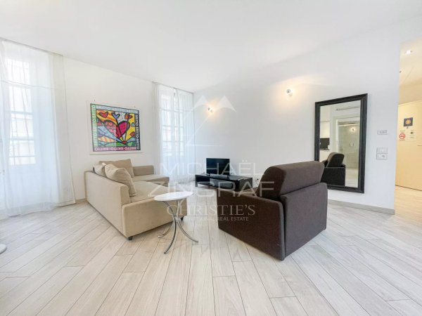2-Room Apartment - Central Cannes — photo 7