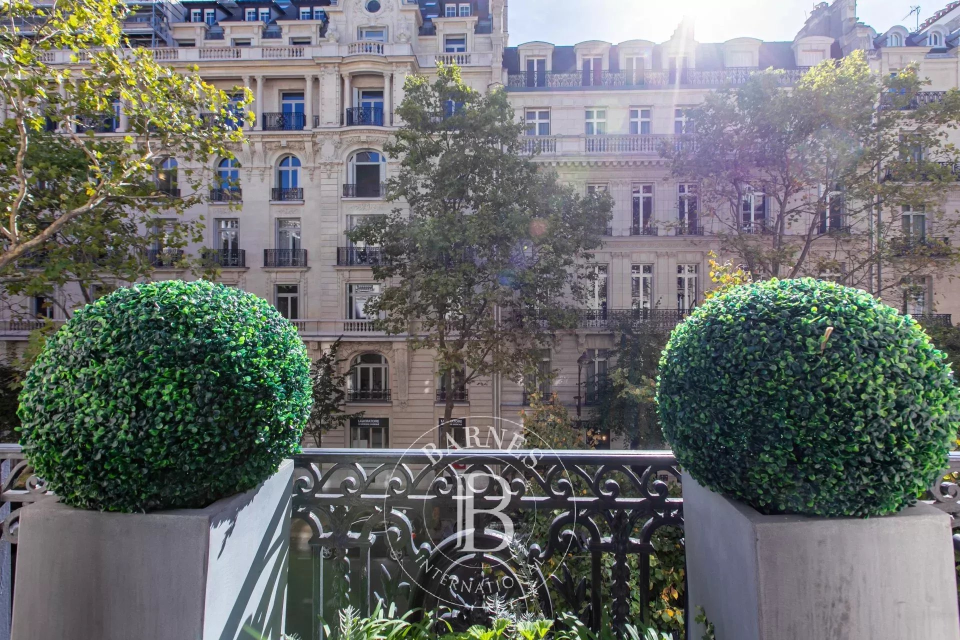 Daire Paris 16ème - picture 18