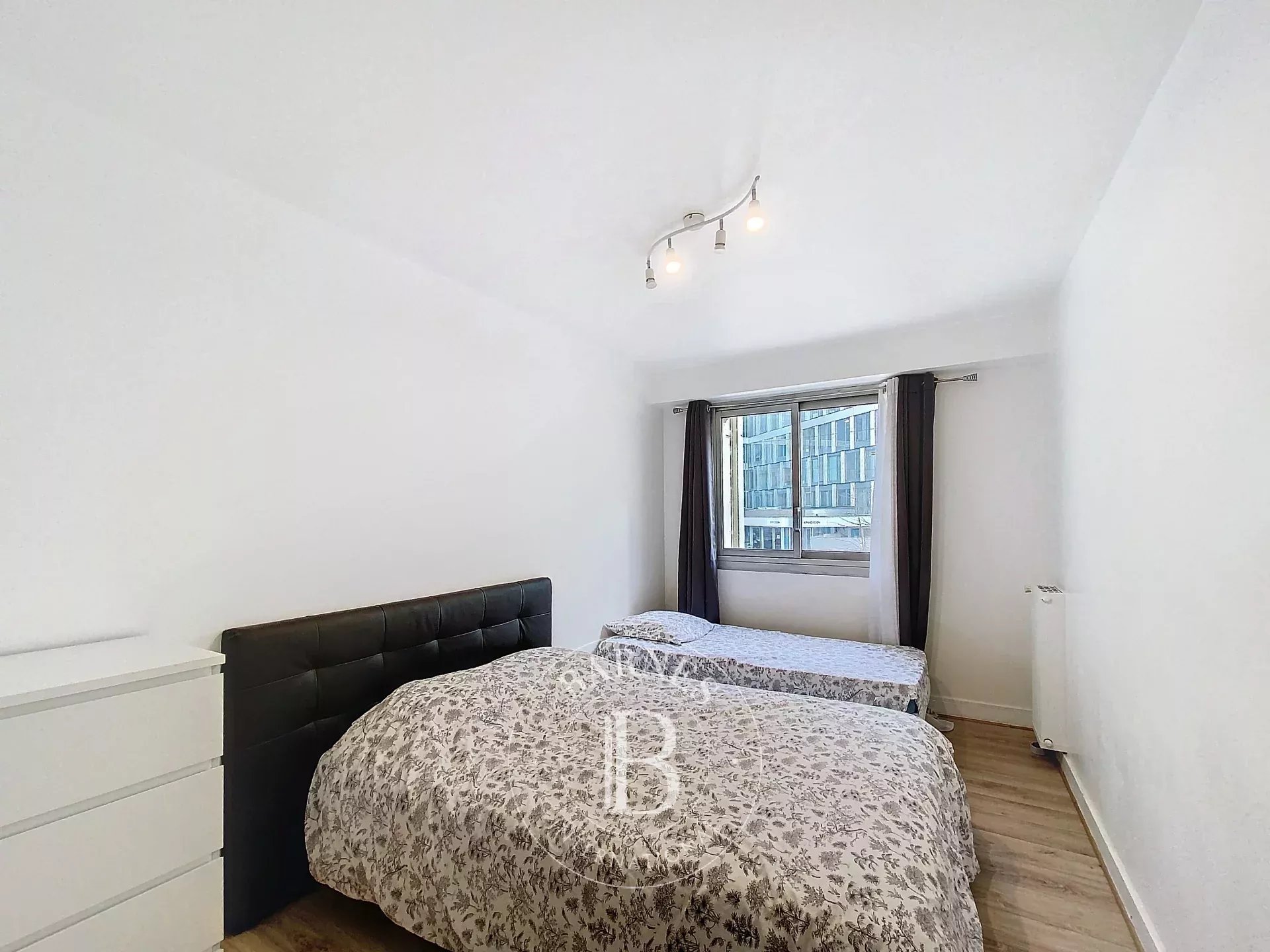 Appartement Courbevoie  -  ref 85628892 (picture 3)