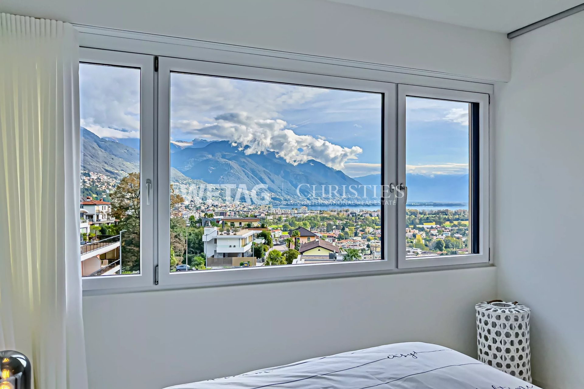 2 Bedroom Apartment/Flat's Image 4