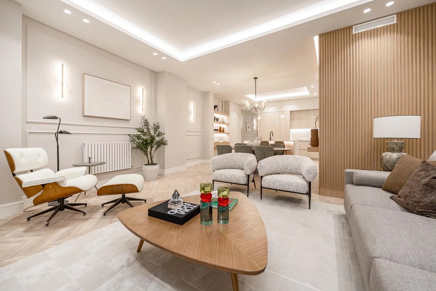 An oasis of light and tranquility in the heart of Chamberí