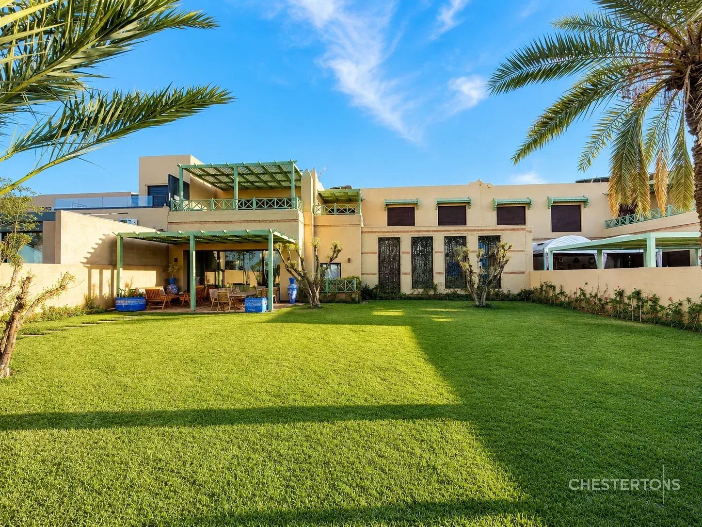 Image of Villa - 10 Bedrooms for Sale in Marrakech-Ménara-Marrakech-Morocco, Image 1