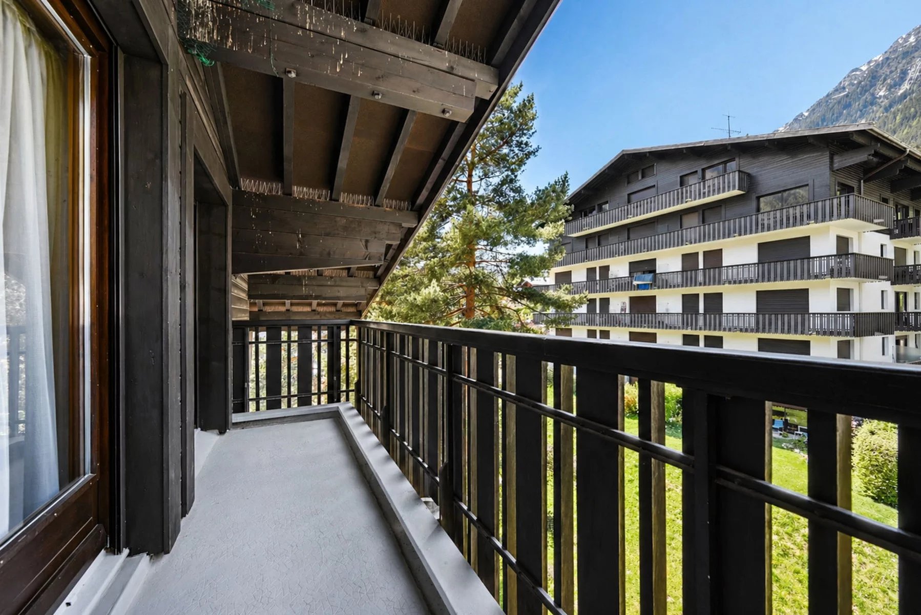 Photo of CHAMONIX - Top floor 1-bedroom apartment with balcony