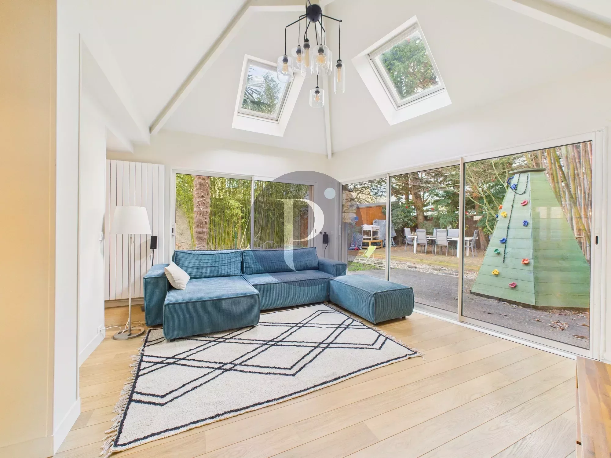 vente-maison-6-pieces-verrieres-le-buisson-86144646