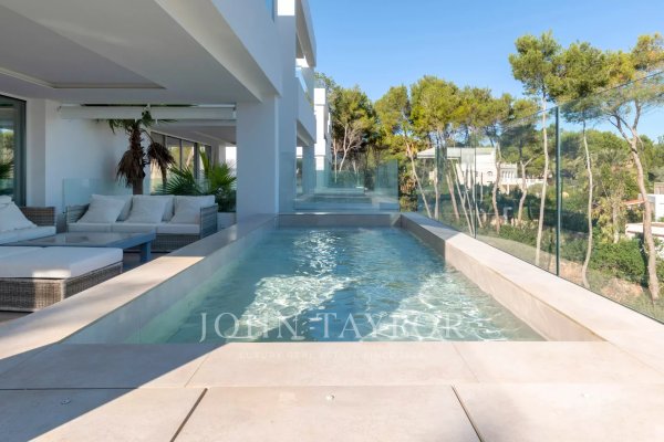 Exclusive apartmen with stunning sea views in Cala Llenya — photo 4