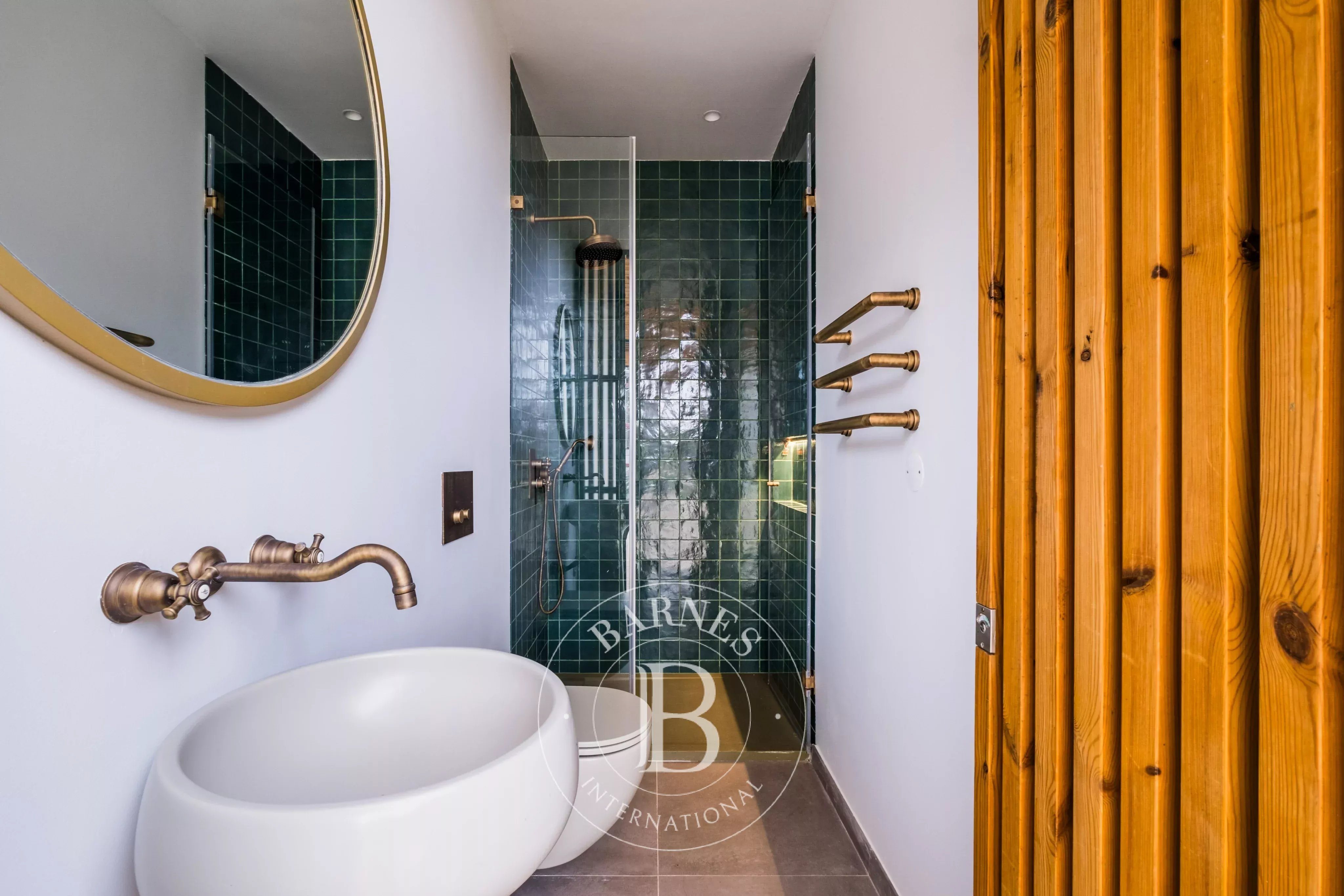 Contemporary villa in Cascais