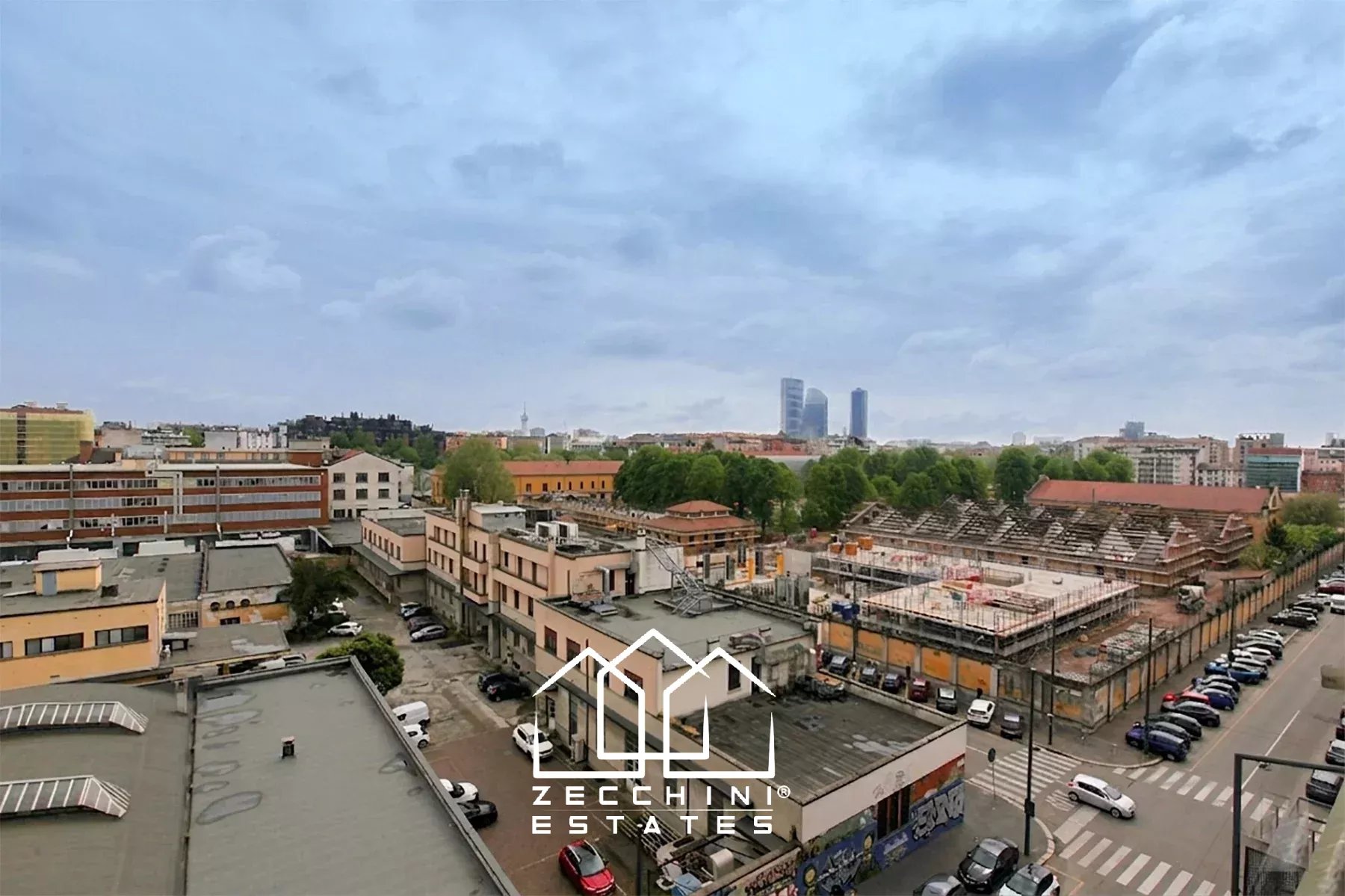 Pleasant one-bedroom with large terrace.