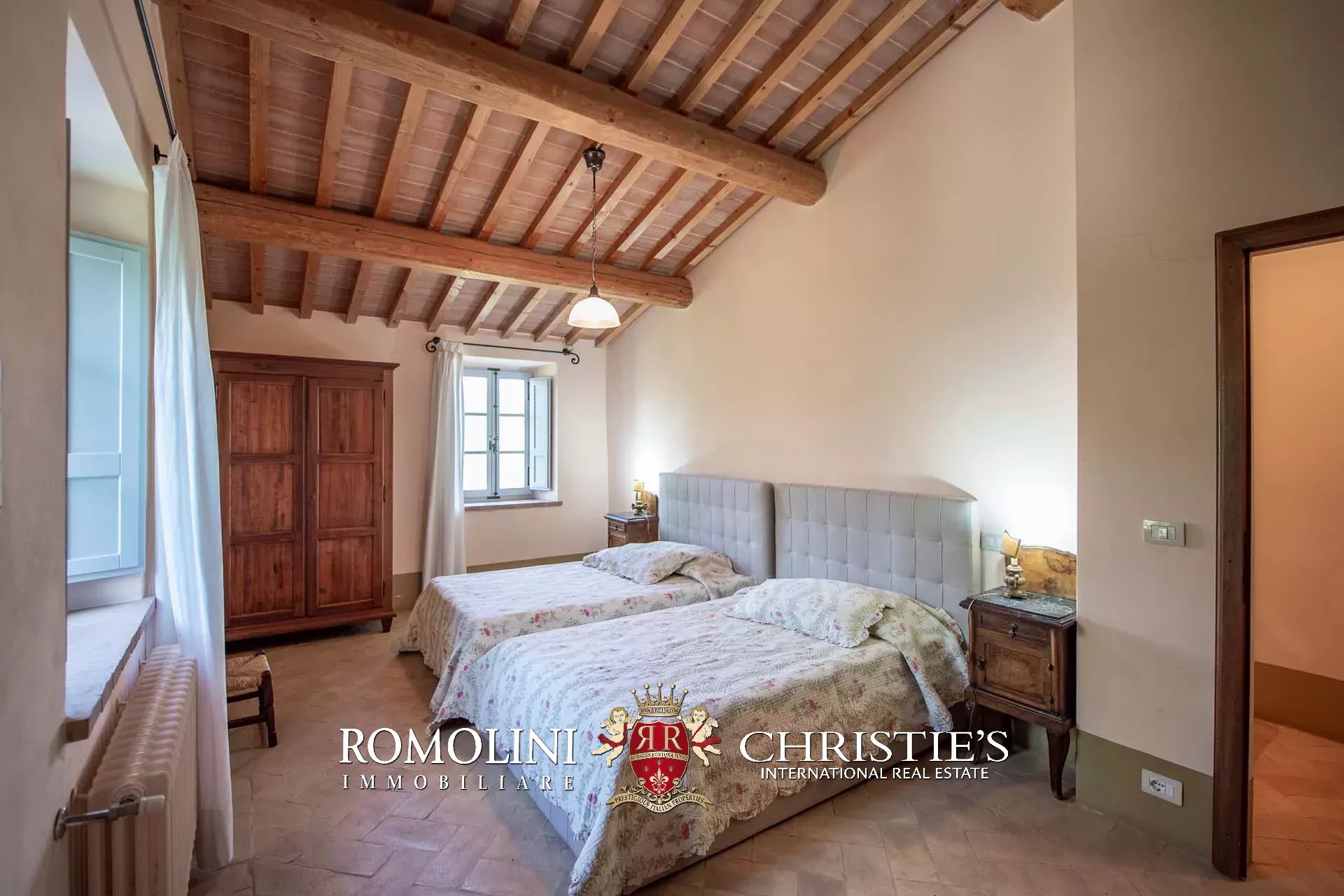 25 Bedroom Villa/Townhouse's Image 80