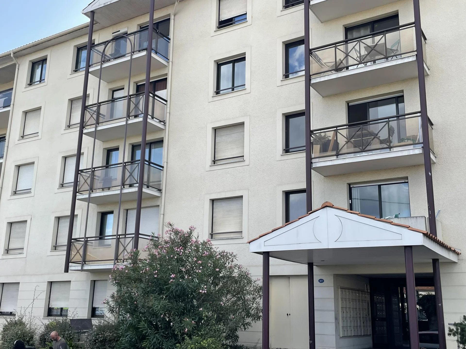 Appartement T3 à Bordeaux Caudéran limite Mérignac