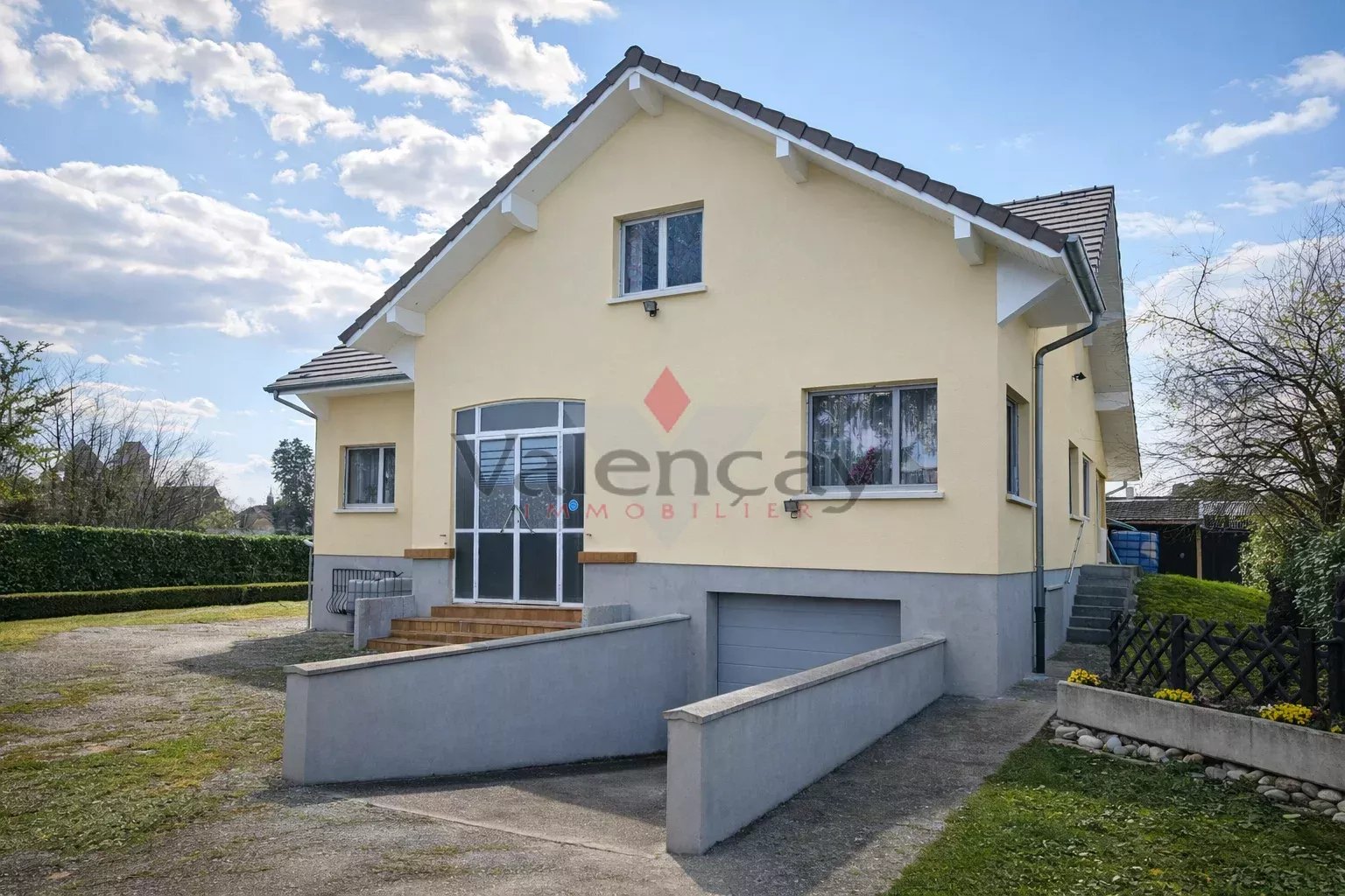Agence immobilière de VALENCAY IMMOBILIER SARL