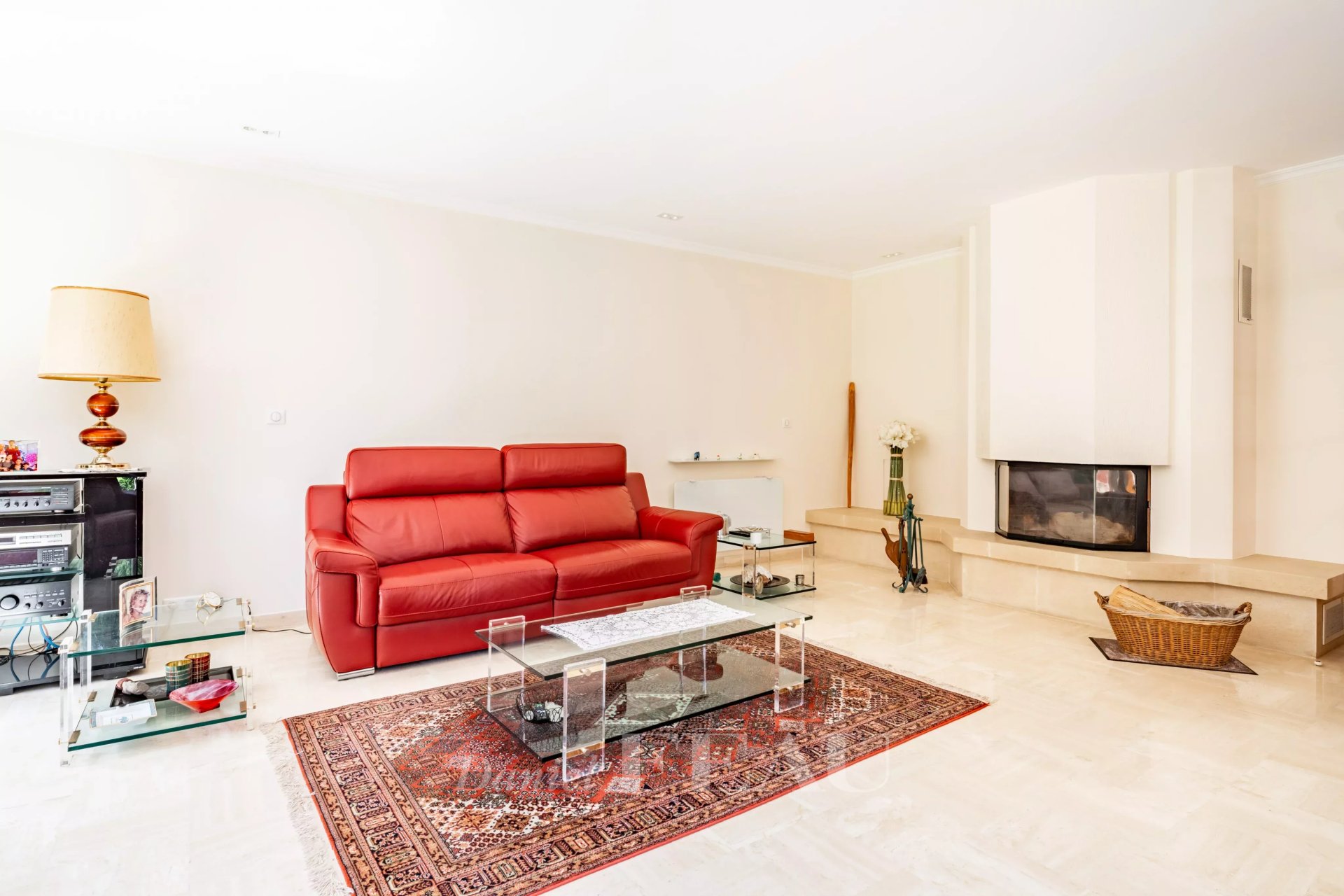 5 Bedroom Villa/Townhouse's Image 8