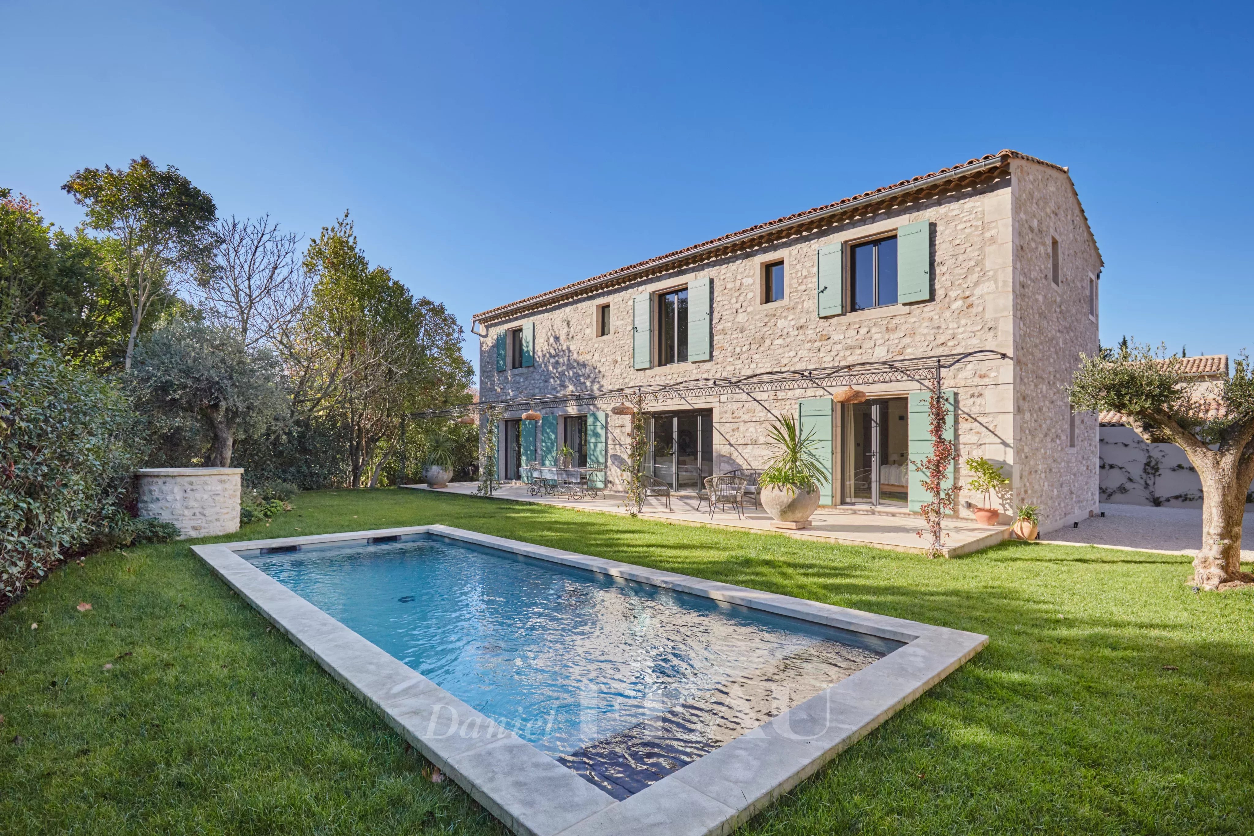 Saint Rémy de Provence - Maison contemporaine en pierre