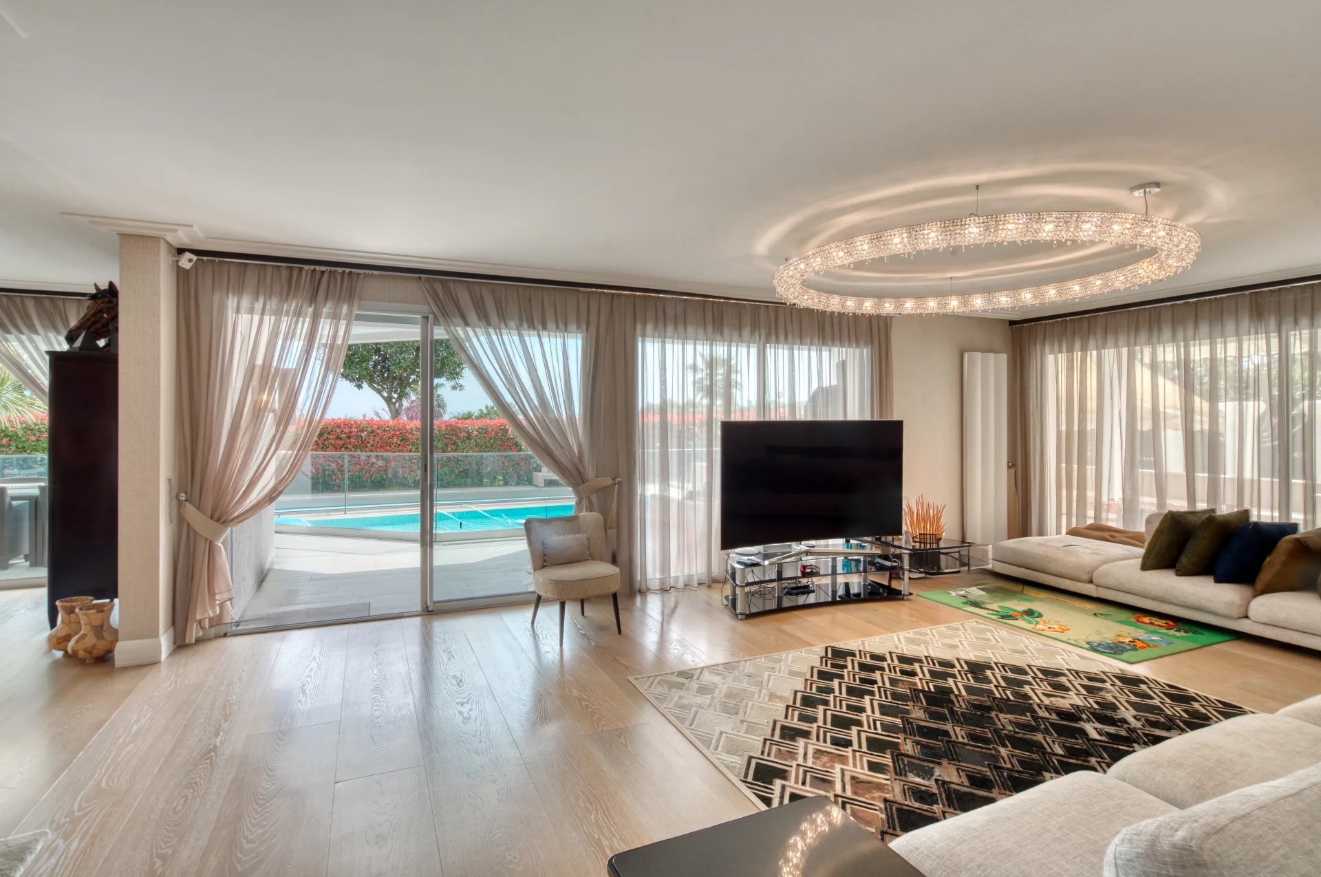 Cannes Californie – Duplex d’exception avec vue mer et terrasses