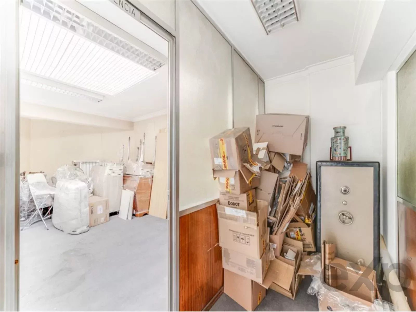 Commercial Establishment / WAREHOUSE - S. Domingos de Benfica - LISBON 86962172 image 9