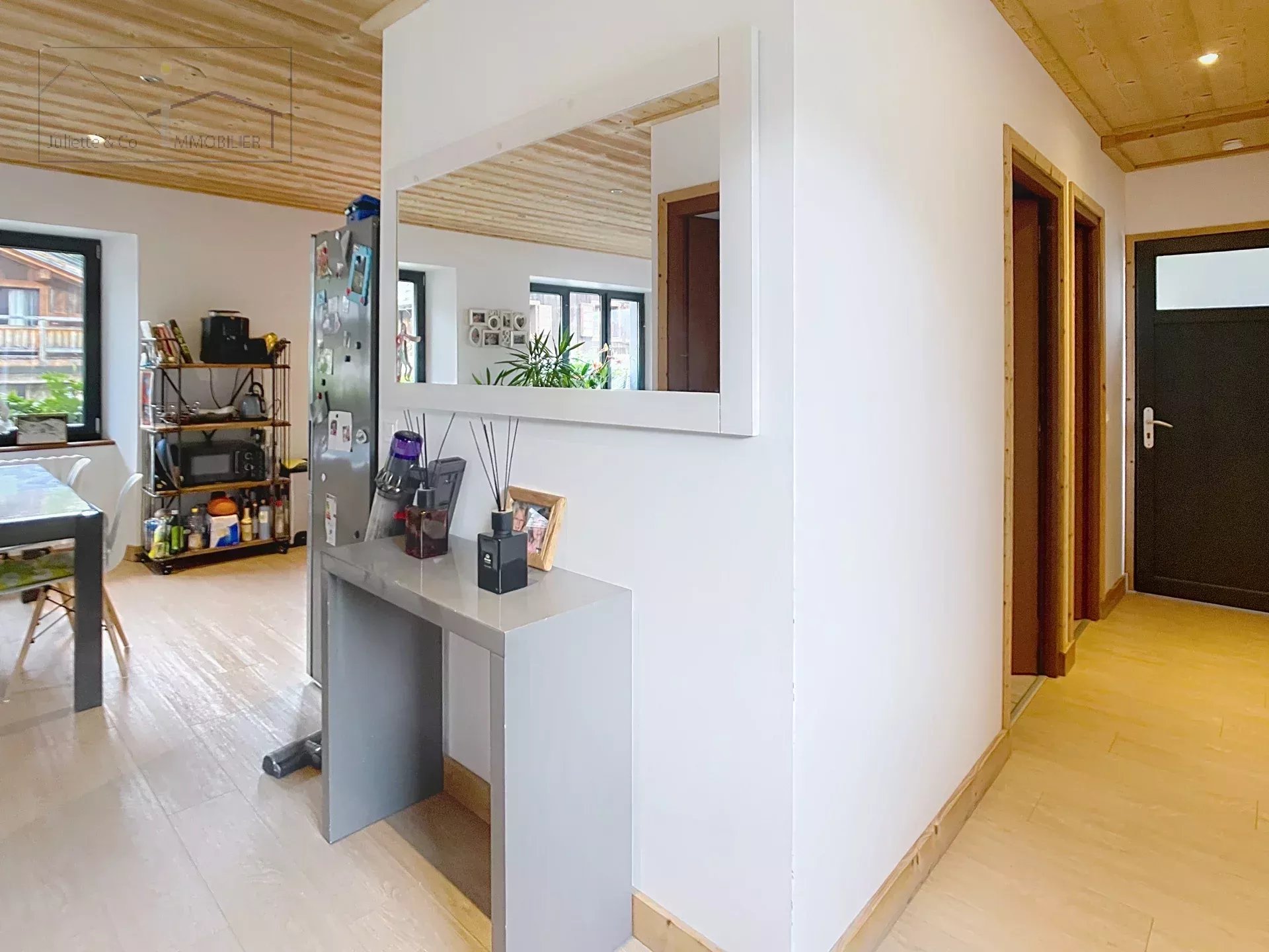 Photo of 260 m² former school converted into 3 furnished apartments in Les Houches