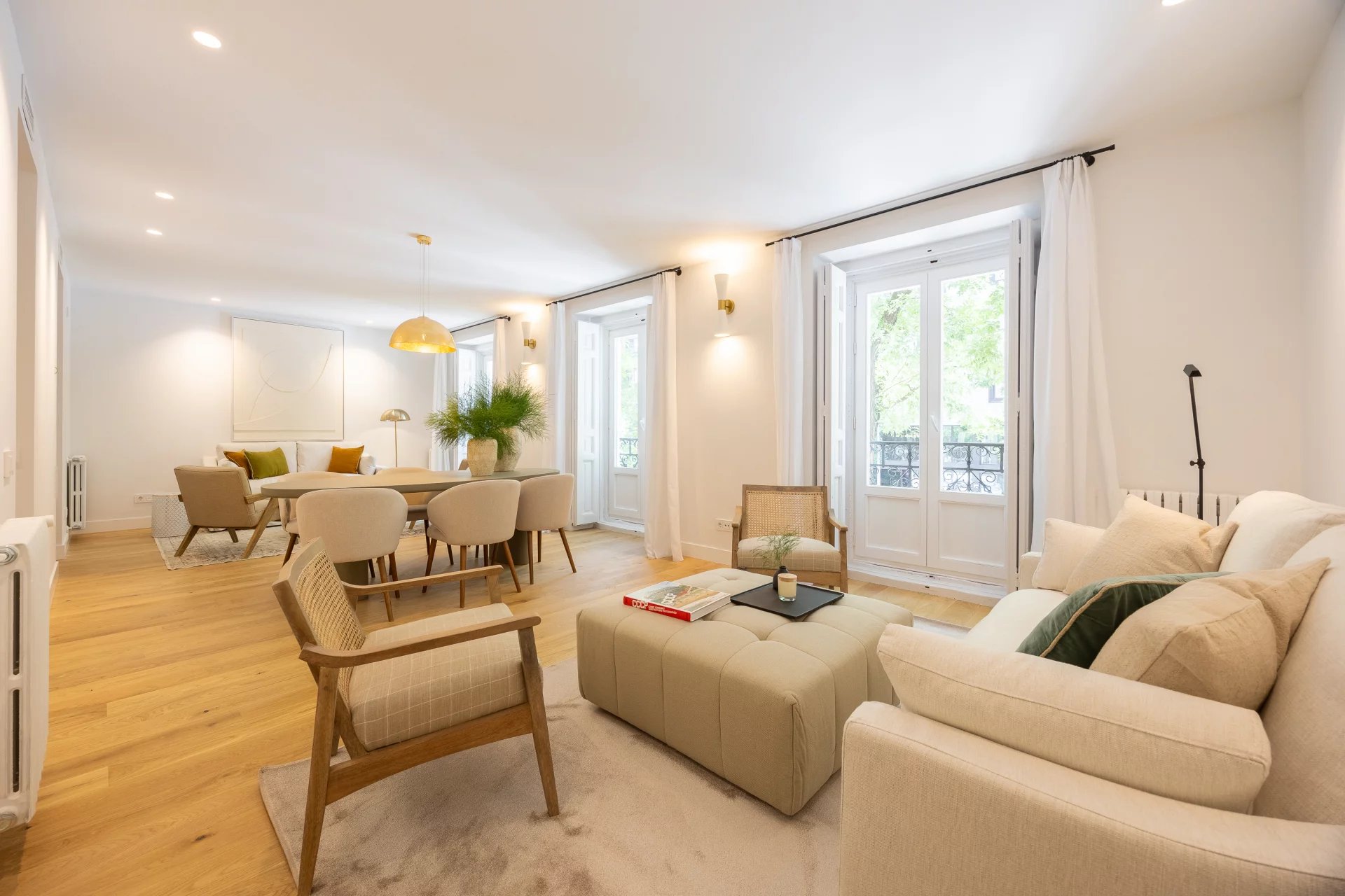 Exclusive living steps from El Retiro