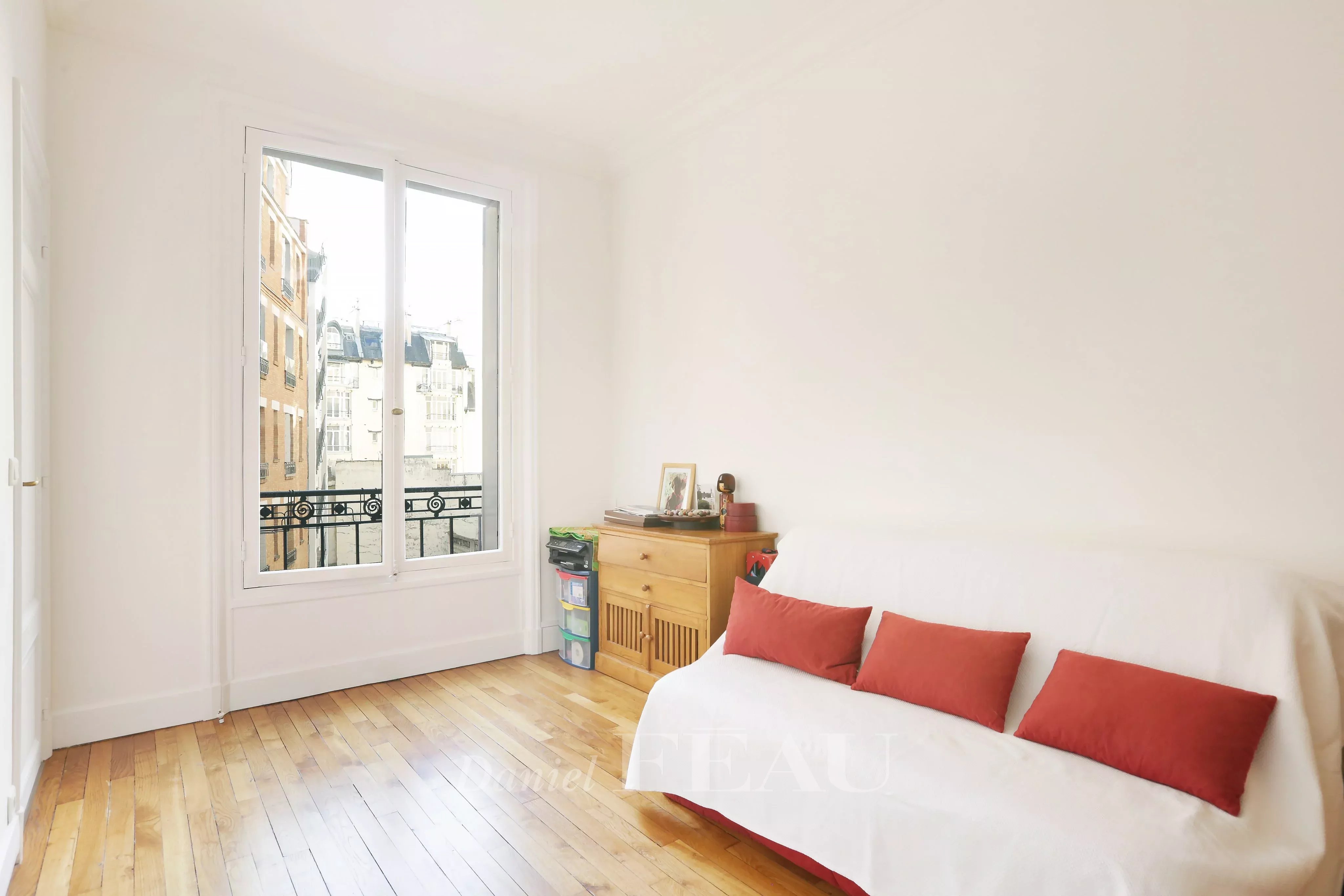 Rental Apartment Paris 16th