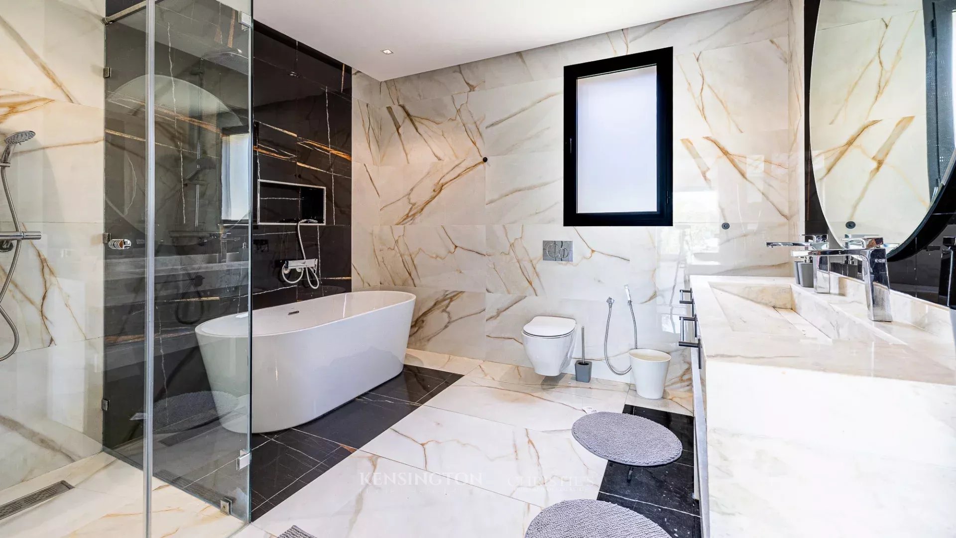 4 Bedroom Villa/Townhouse's Image 10