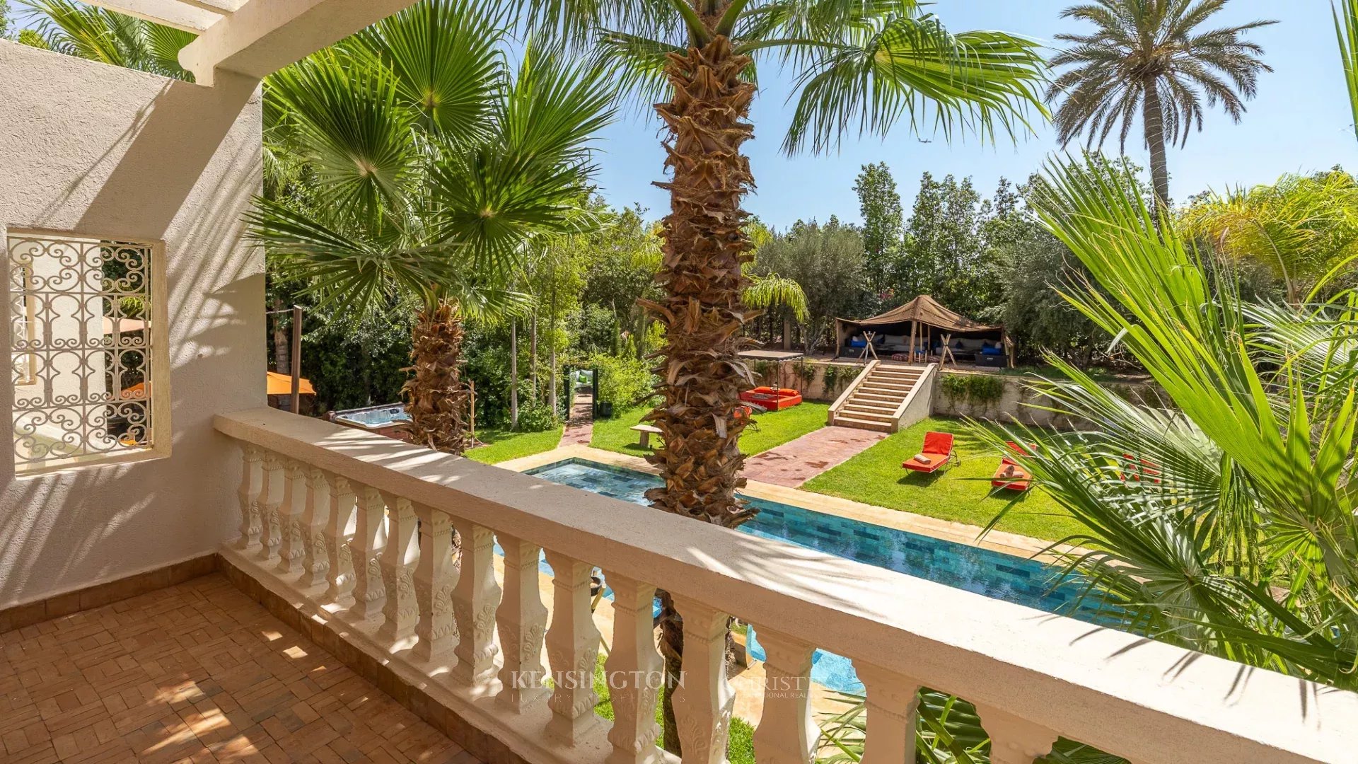 6 Bedroom Villa/Townhouse's Image 21