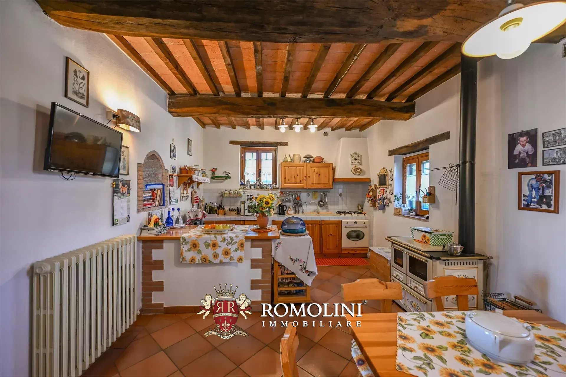 5 Bedroom Villa/Townhouse's Image 28