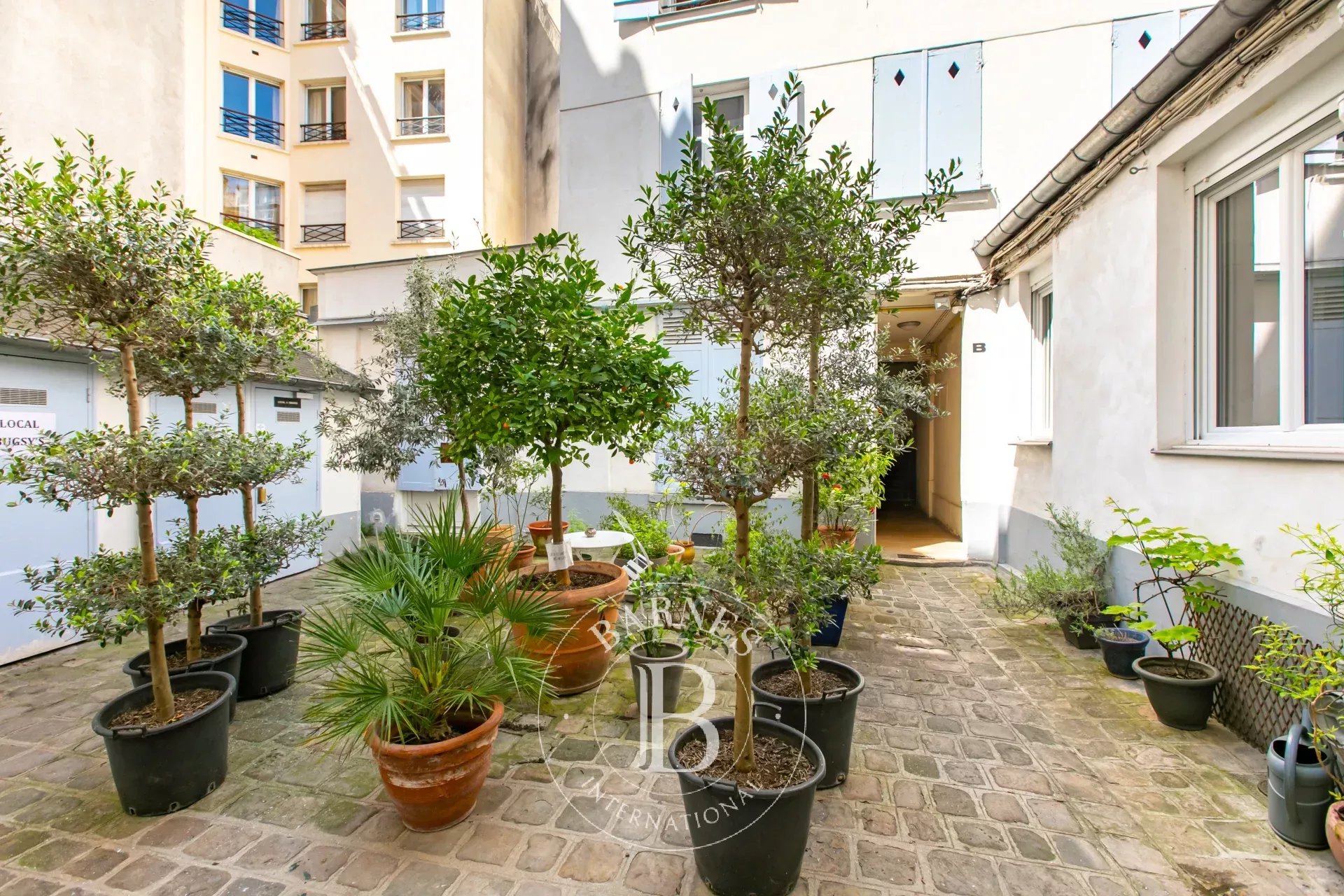 Daire Paris 8ème - picture 5