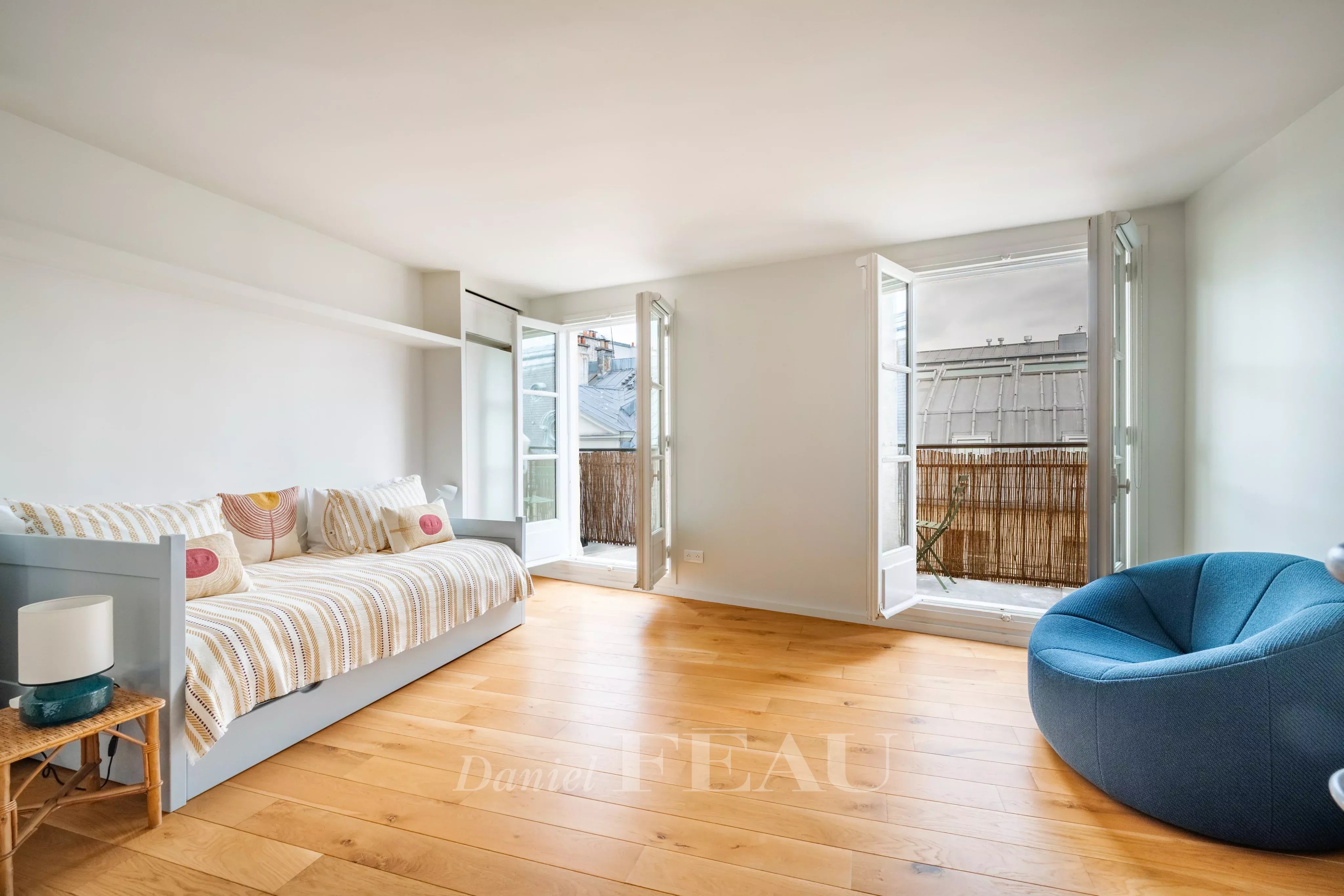 Sale Apartment Paris 6th