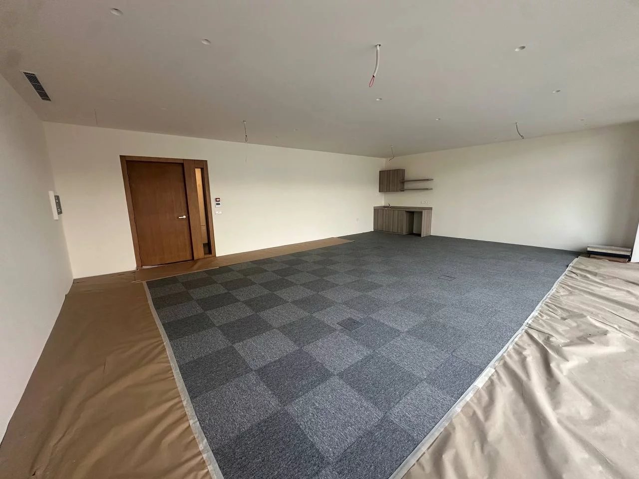 WFC Dbayeh - office ready to move in .