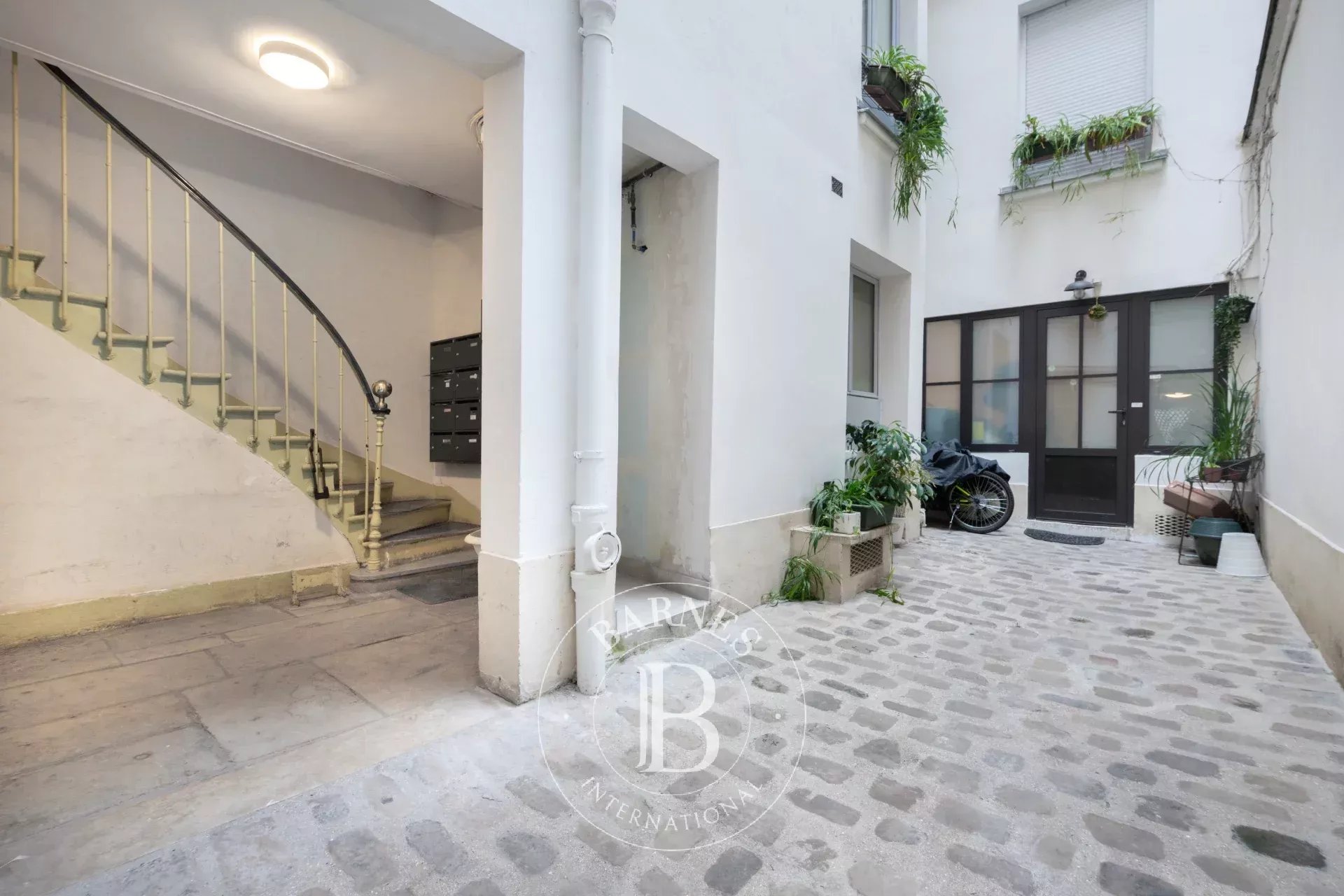 Daire Paris 3ème - picture 11