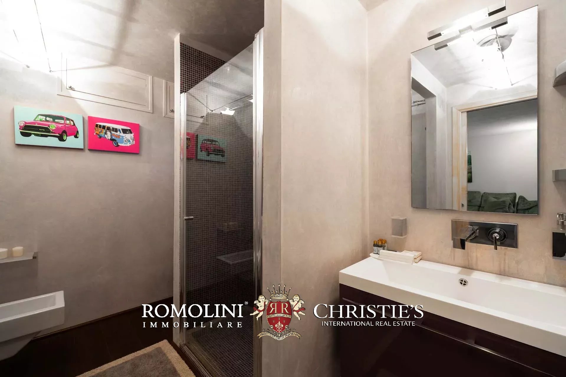 3 Bedroom Villa/Townhouse's Image 35