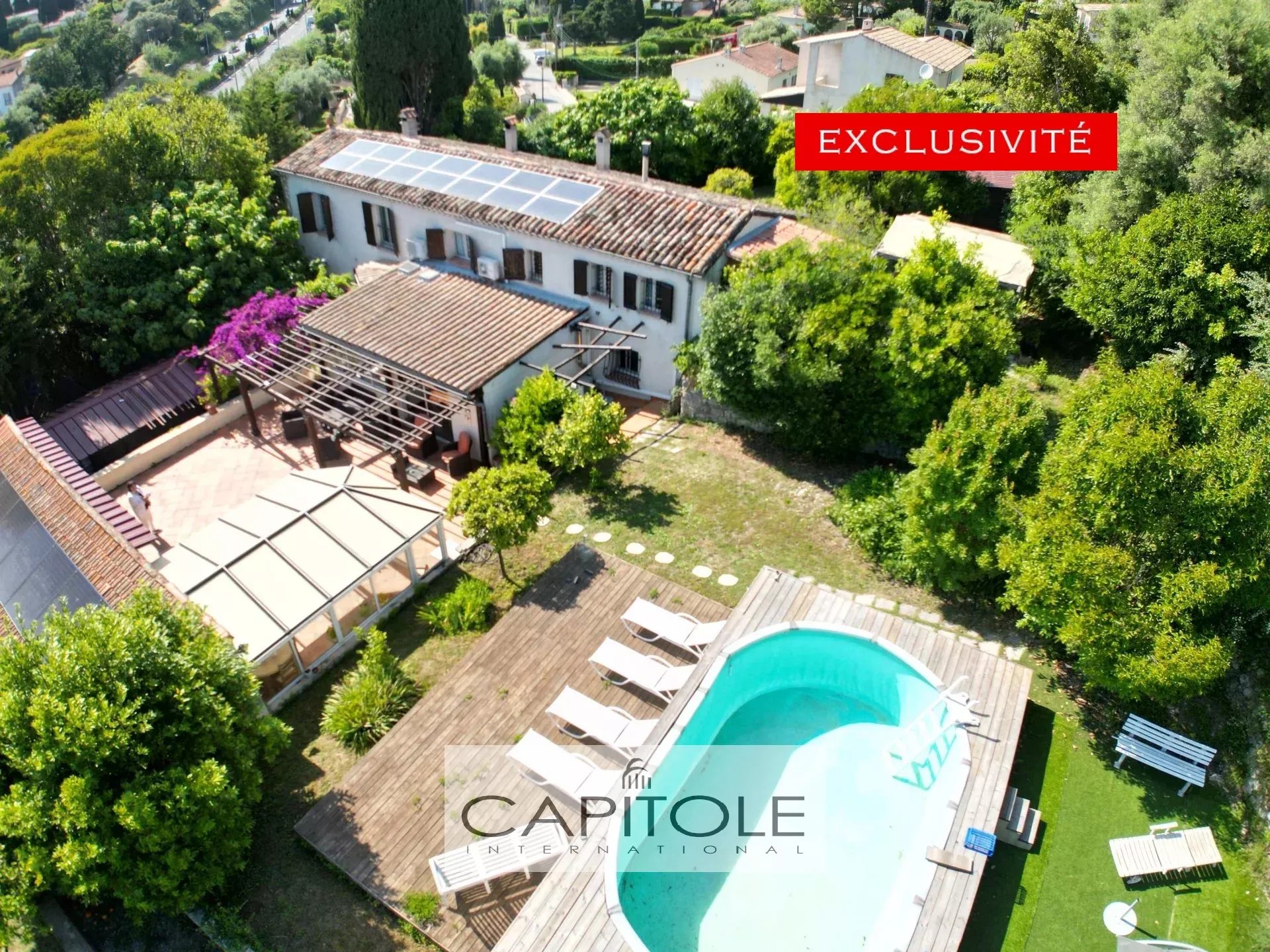 Agence immobilière de 