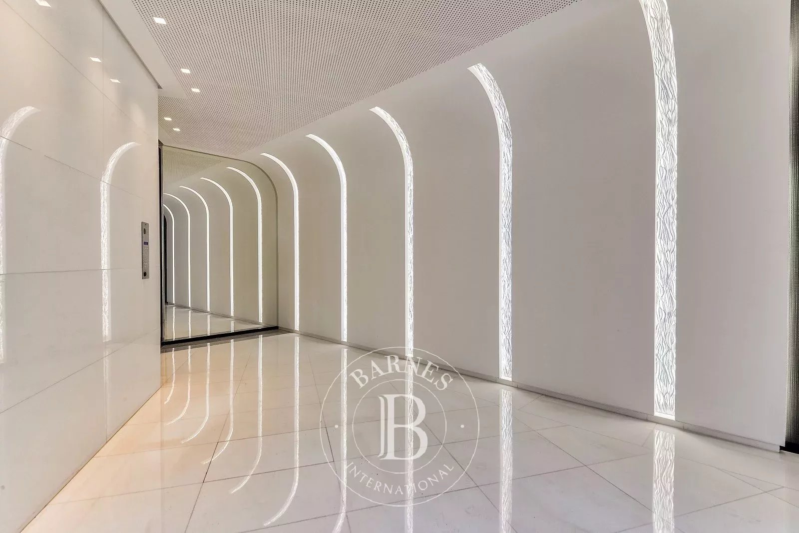 Daire Paris 16ème - picture 19