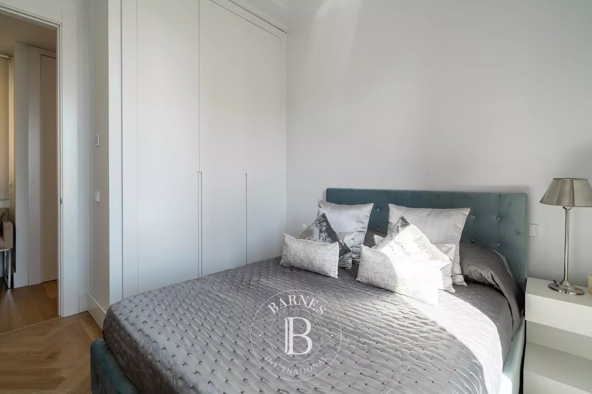 Daire Madrid - picture 18