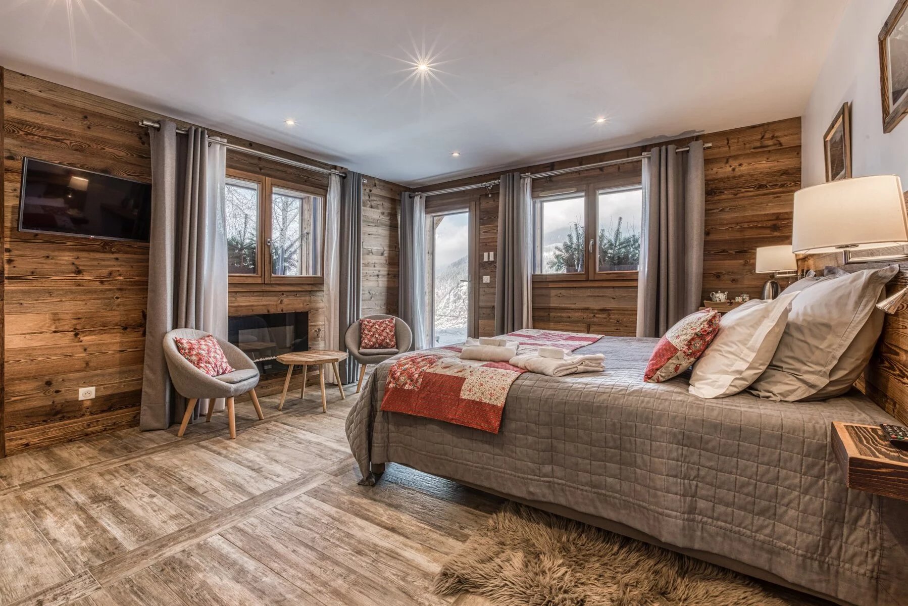 Photo of LES HOUCHES - A wonderful 8-bedroom chalet on the pistes in les Houches, Chamonx Valley