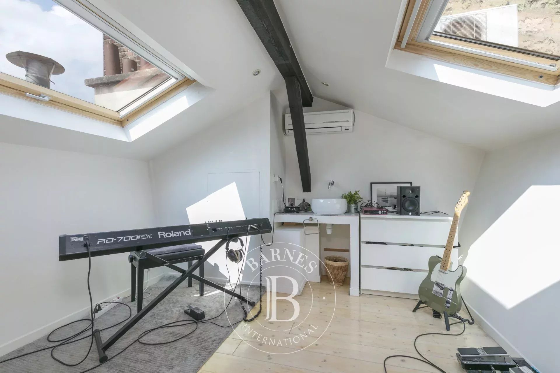 Sole agent - Neuilly-Mairie - Loft-style Workshop apartment - picture 17