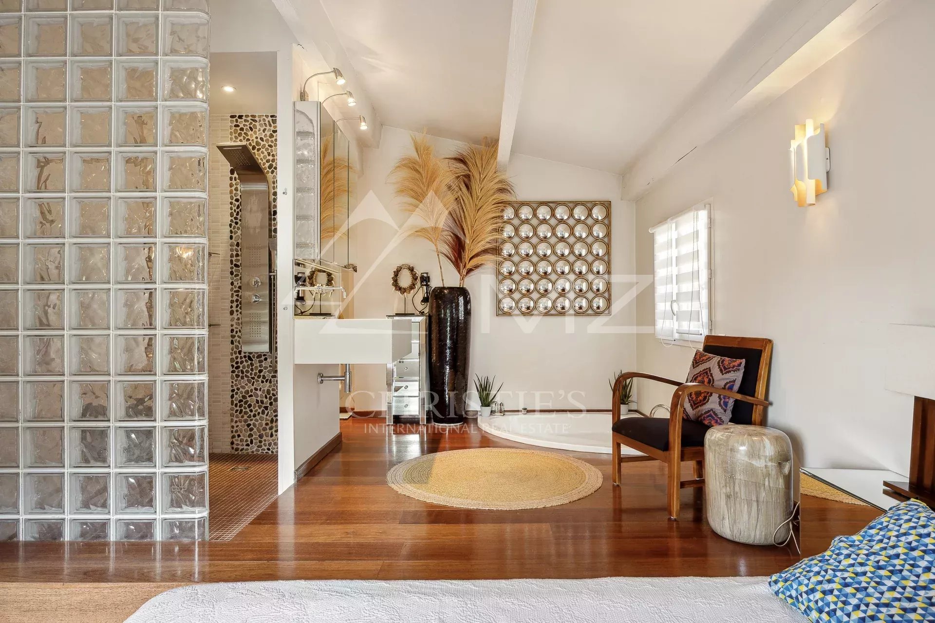 4 Bedroom Villa/Townhouse's Image 6