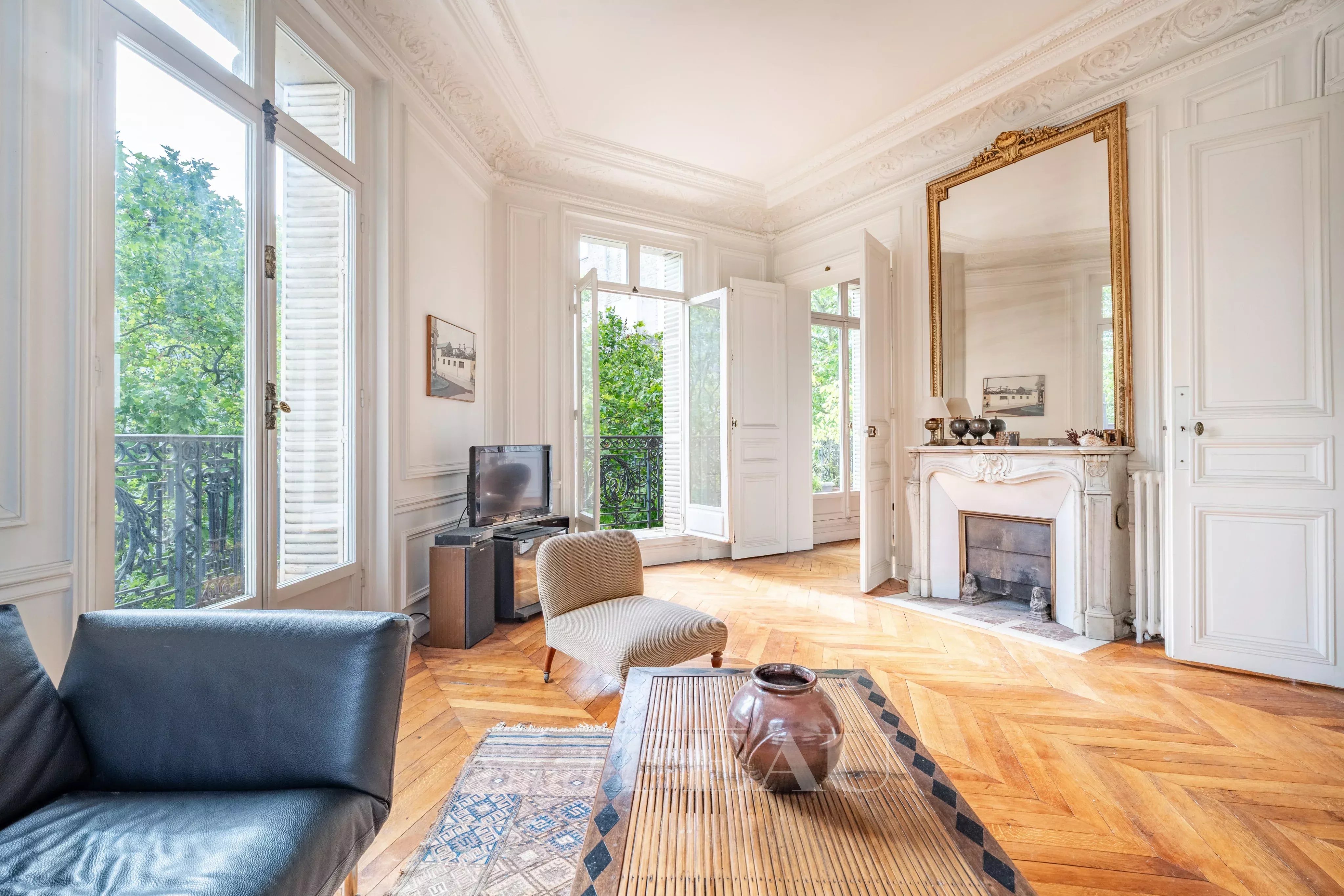 Sale Apartment Paris 6th
