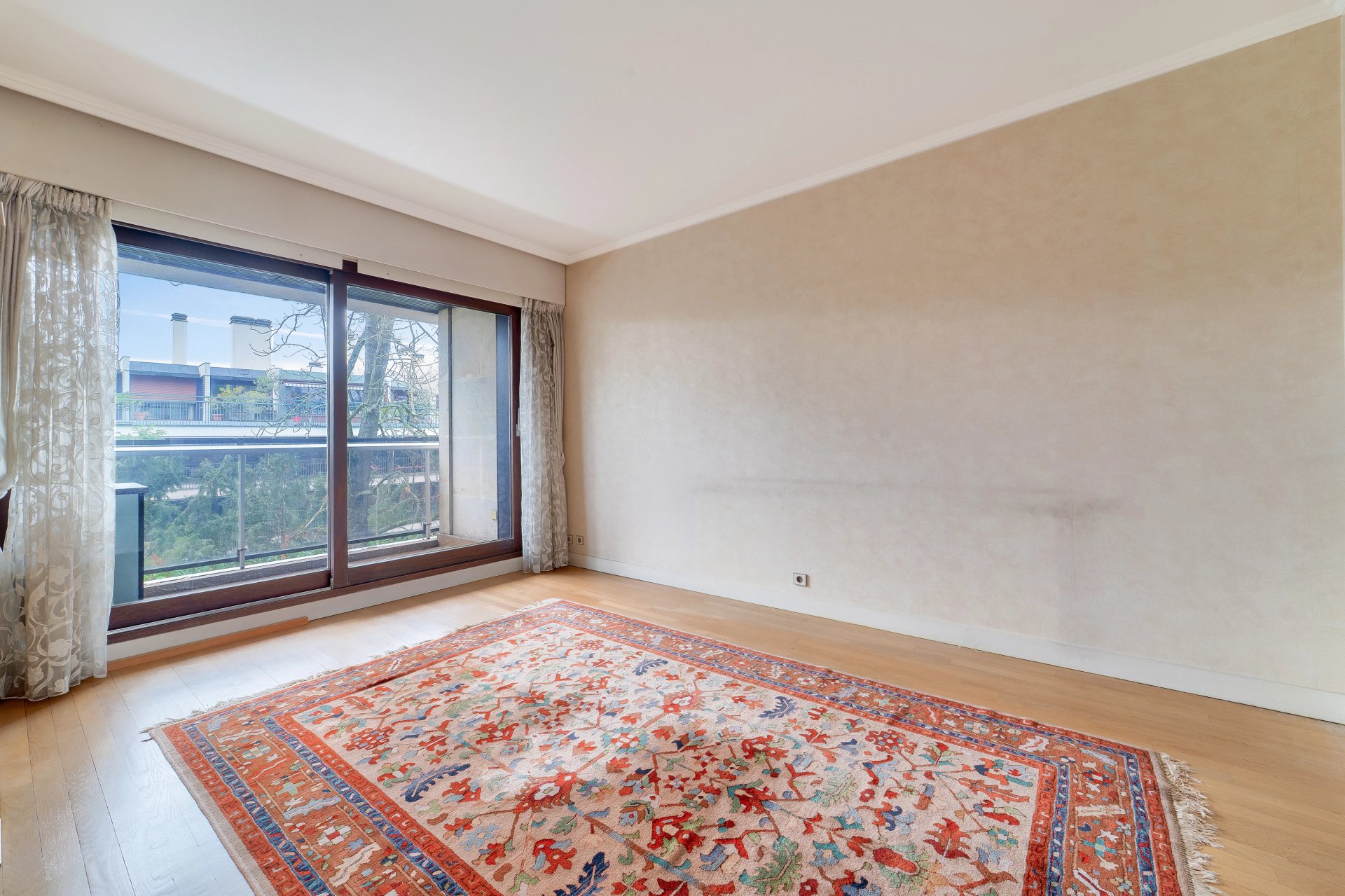 3 Bedroom Apartment/Flat's Image 4