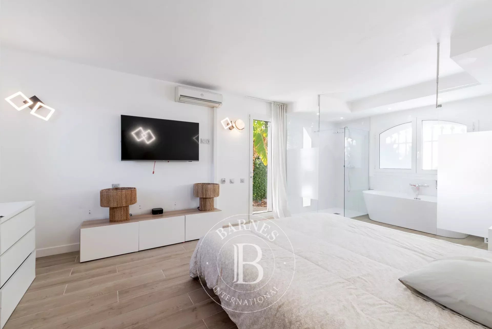 Villa Valbonne - picture 9